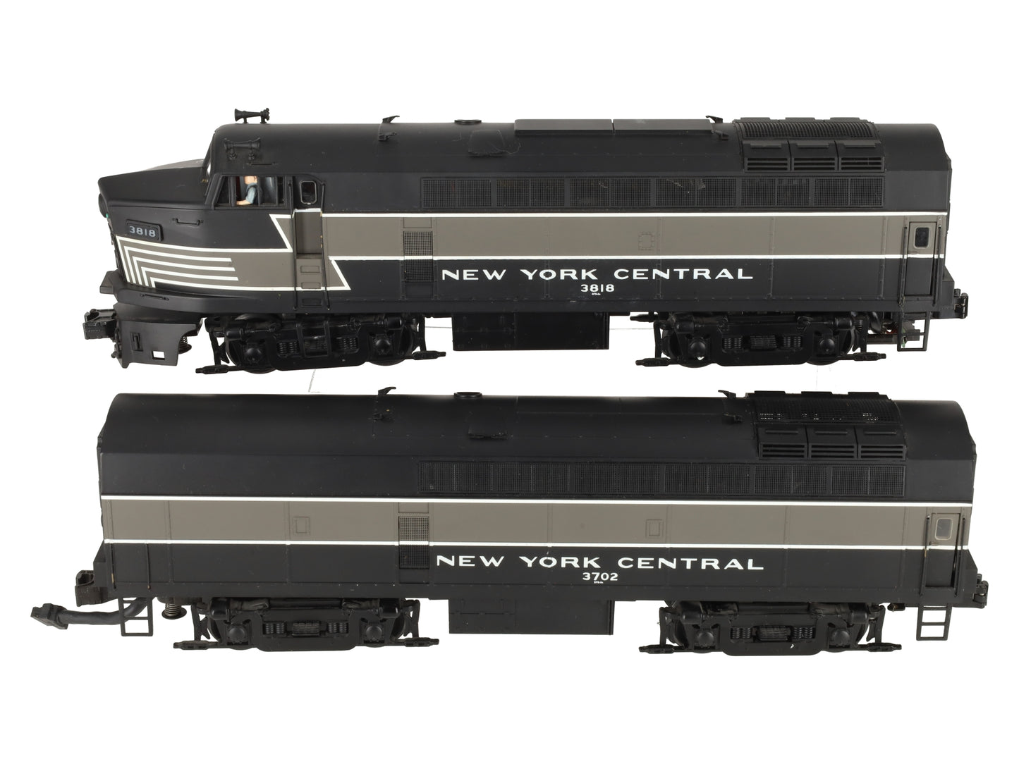 MTH 20-2294-1 NYC Sharknose AB Diesel Engine Set w/PS2 #3818/2702 VG/Box