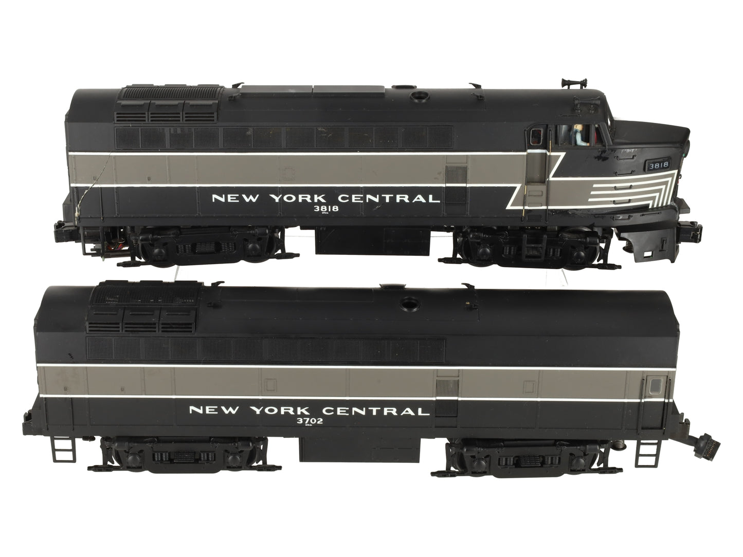 MTH 20-2294-1 NYC Sharknose AB Diesel Engine Set w/PS2 #3818/2702 VG/Box