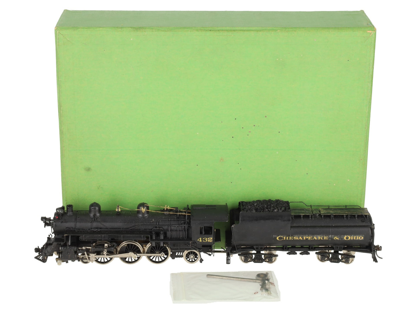 Overland 1447 HO Scale BRASS C&O F-15 4-6-2 Steam Engine & 9RE Tender -Painted VG/Box