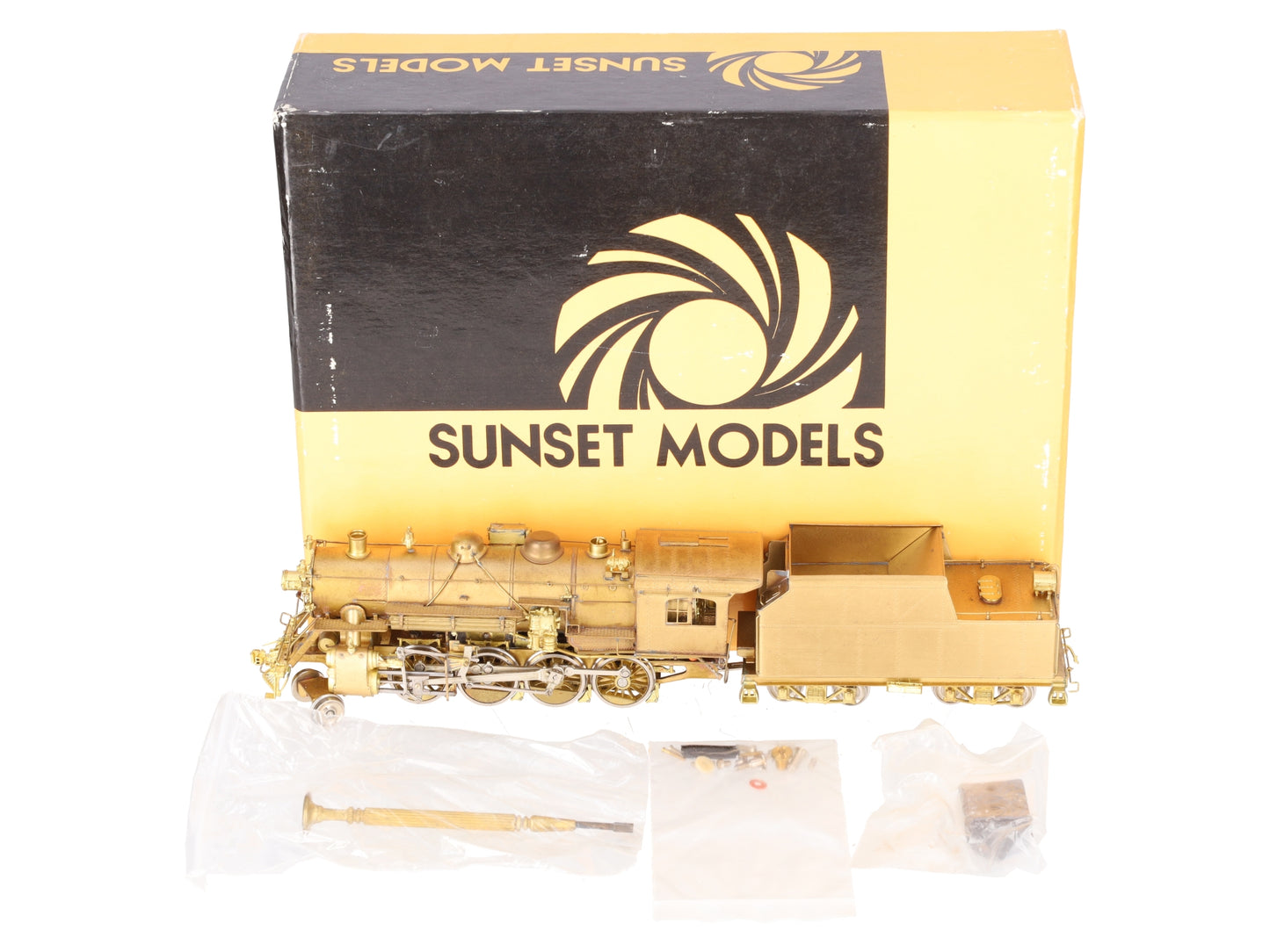 Sunset Models K-8b HO Scale BM 2-8-0 W/Worthington BL Steam Locomotive & Tender EX/Box