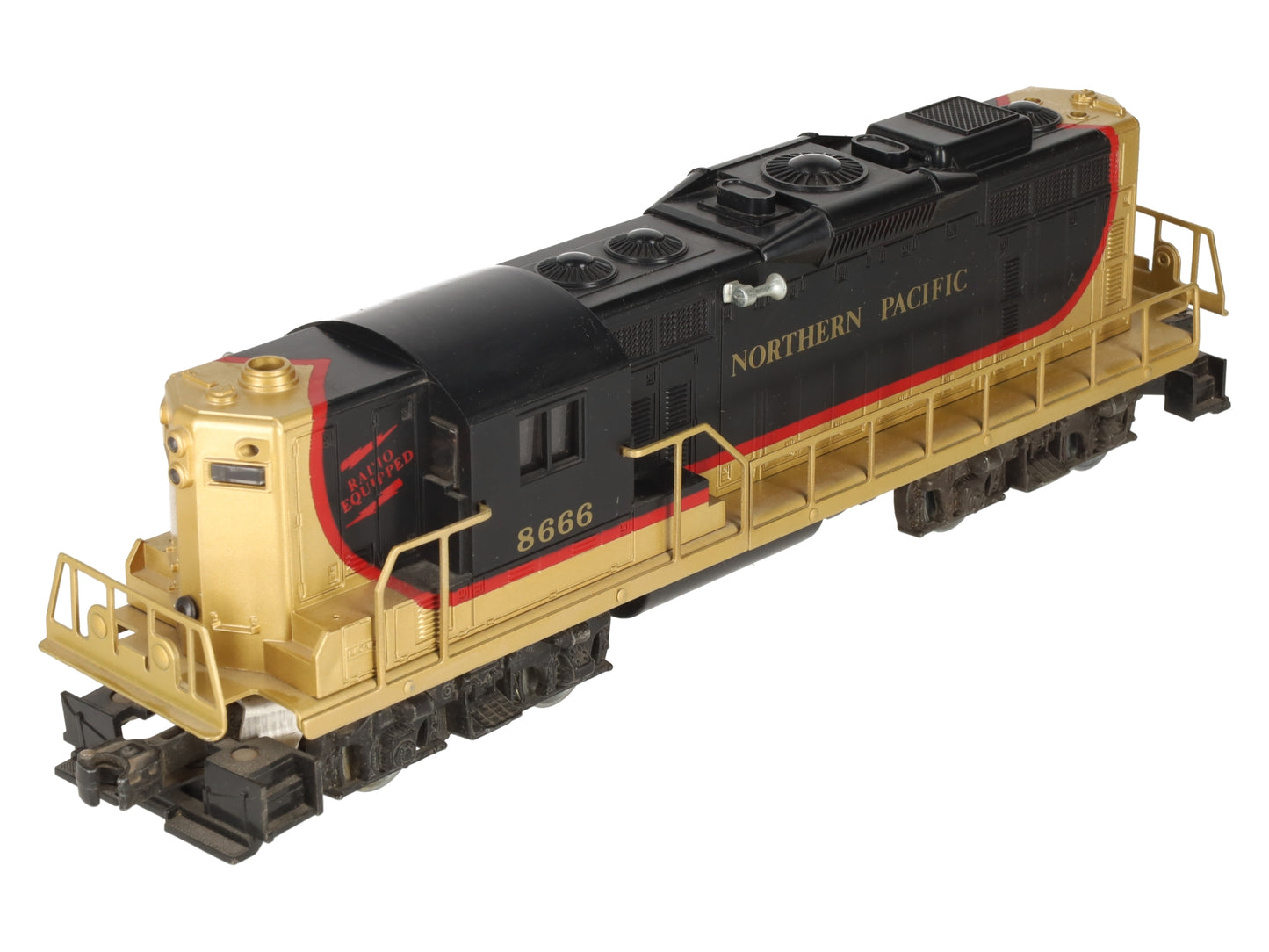 Lionel 6-8666 O Gauge Northern Pacific GP9 Powered Diesel Locomotive #8666 EX/Box