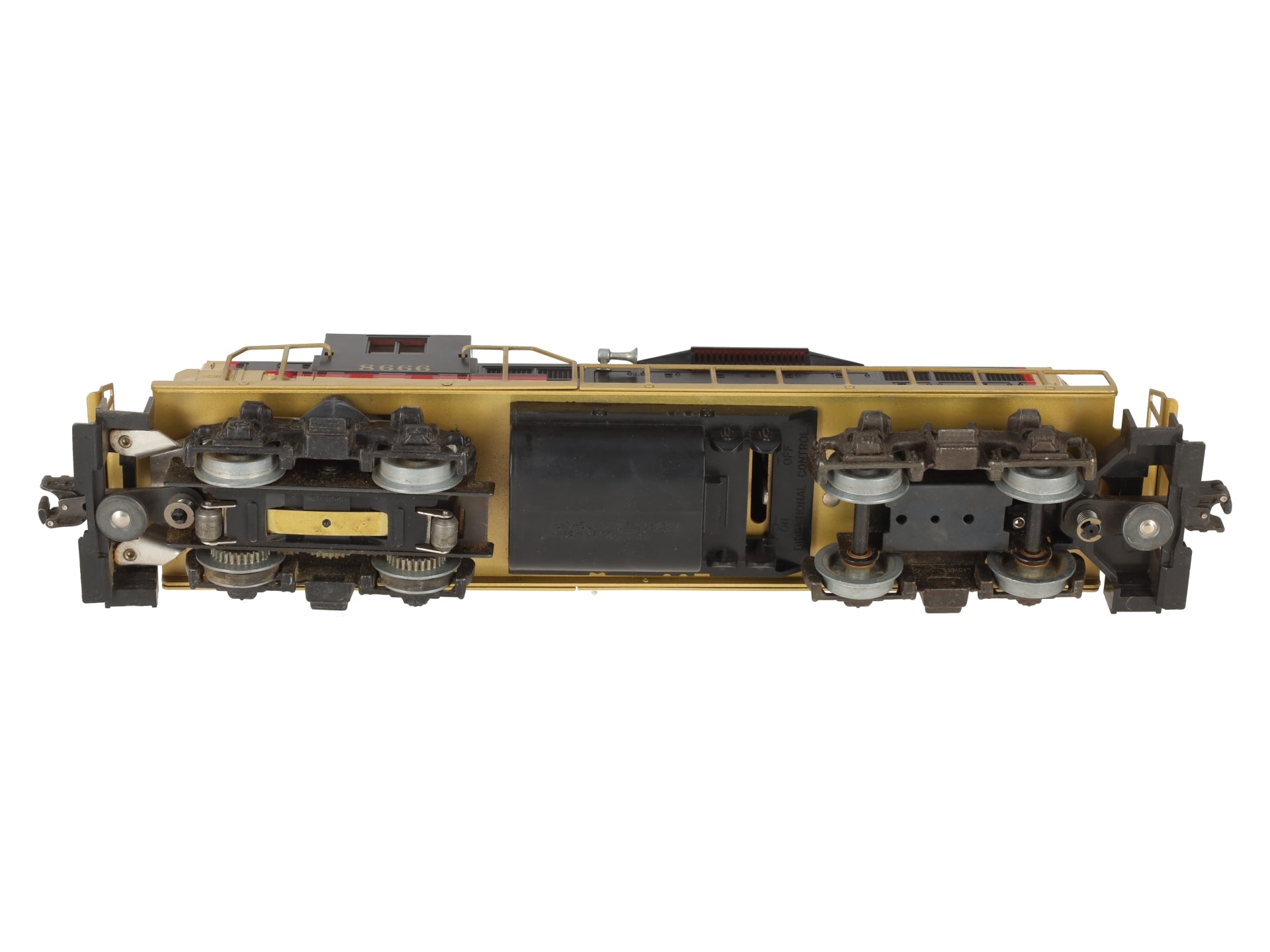 Lionel 6-8666 O Gauge Northern Pacific GP9 Powered Diesel Locomotive #8666 EX/Box