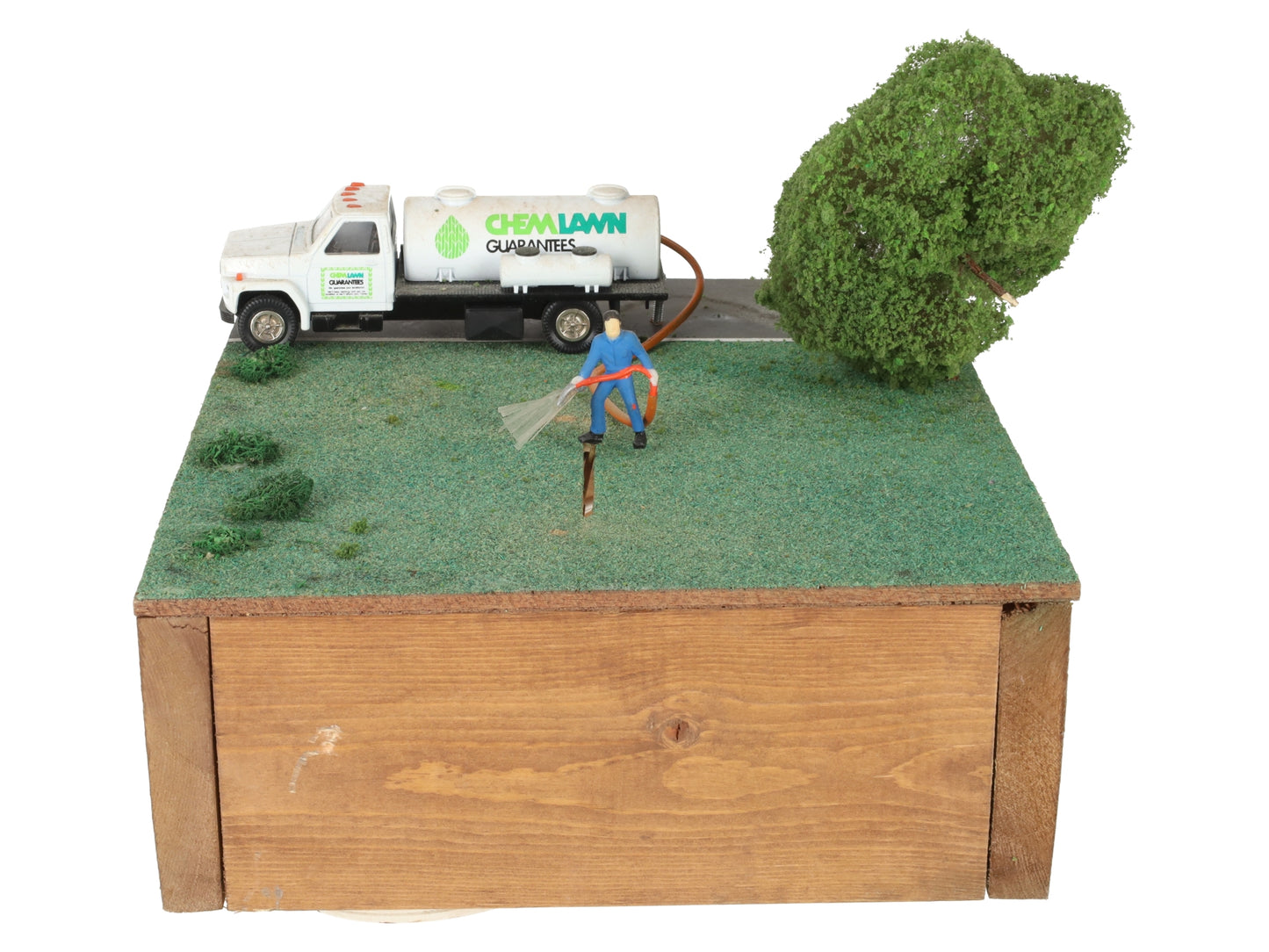 HO Scale Custom Wooden Base Lawn Care Layout Section EX