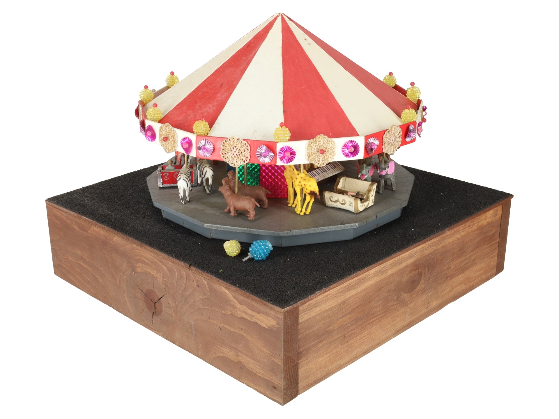 HO Scale Custom Motorized Merry Go Round EX