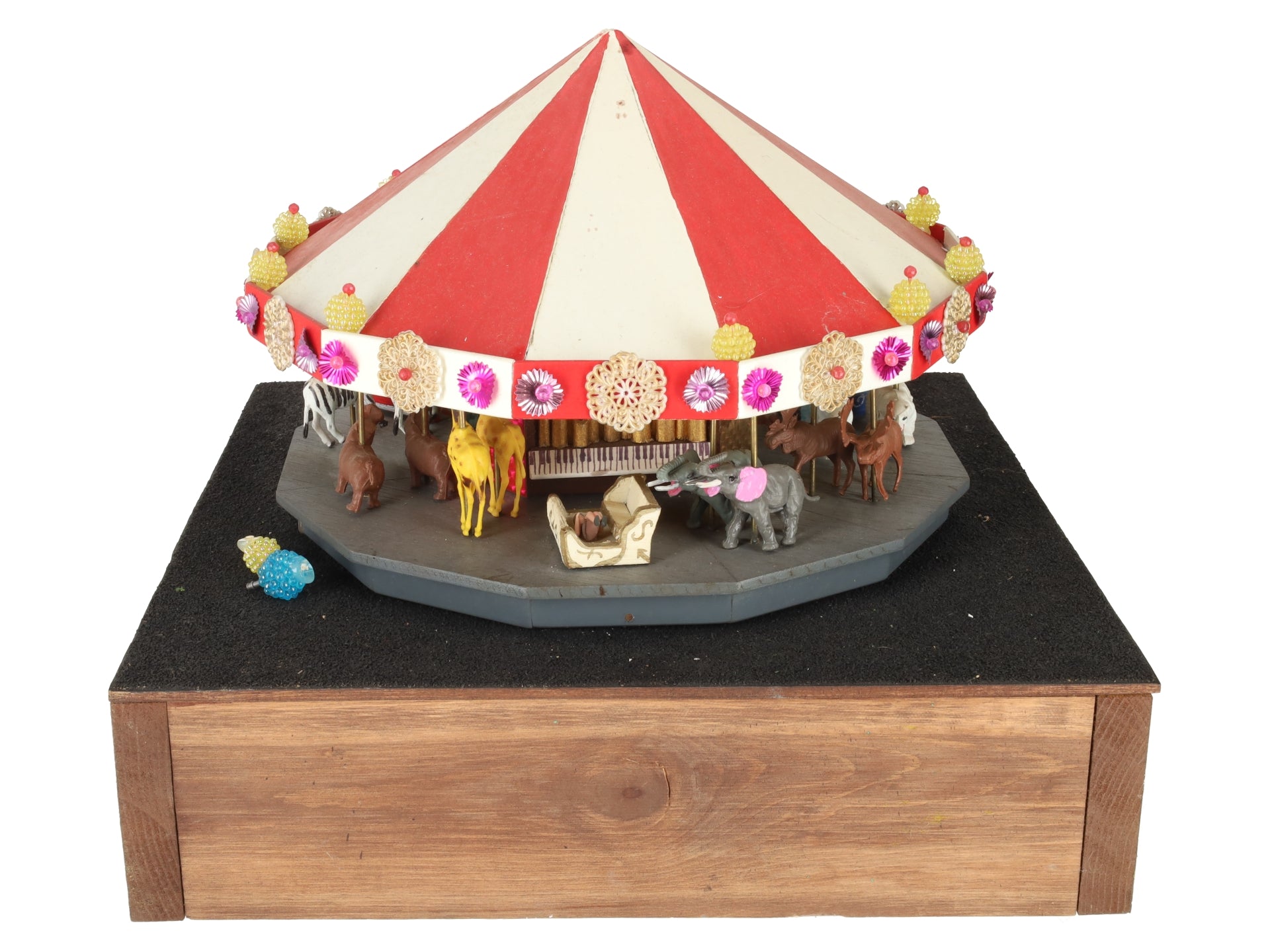 HO Scale Custom Motorized Merry Go Round EX