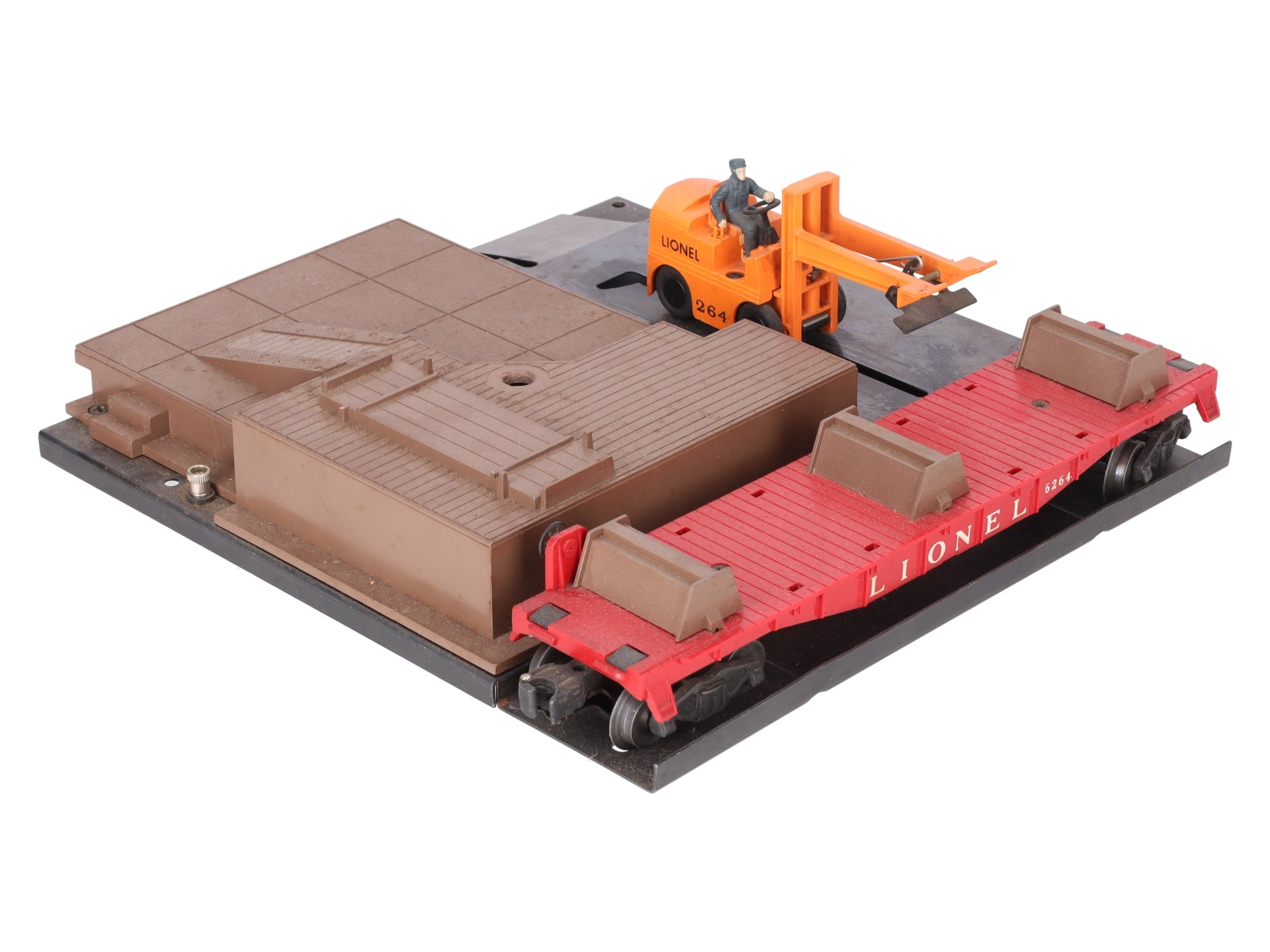 Lionel 264 Vintage O Operating Forklift Platform with 6264 Lumber Car VG
