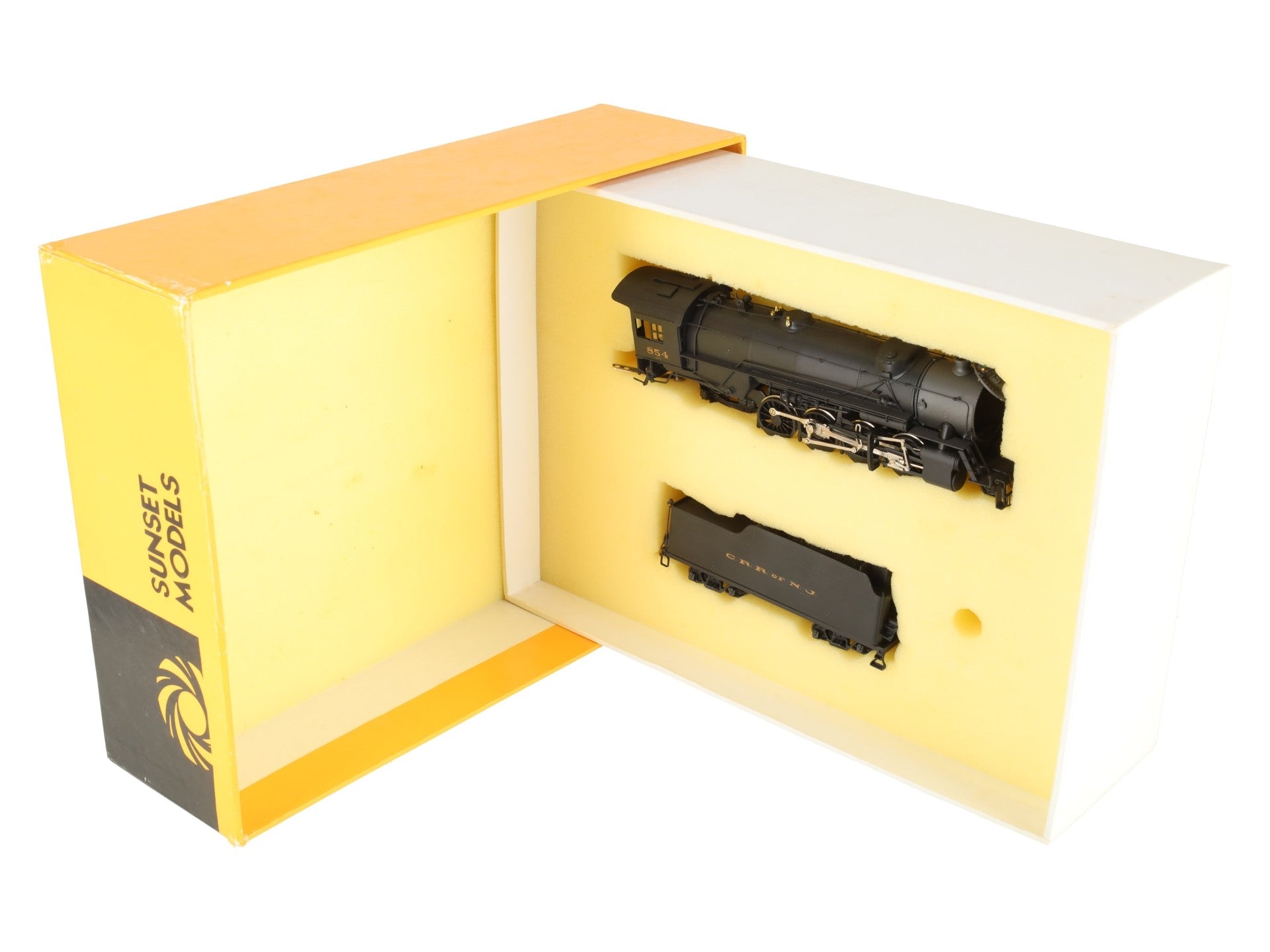 Sunset Models 2-8-2 HO Scale Brass USRA Heavy Steam Locomotive & Tender- Painted/Box