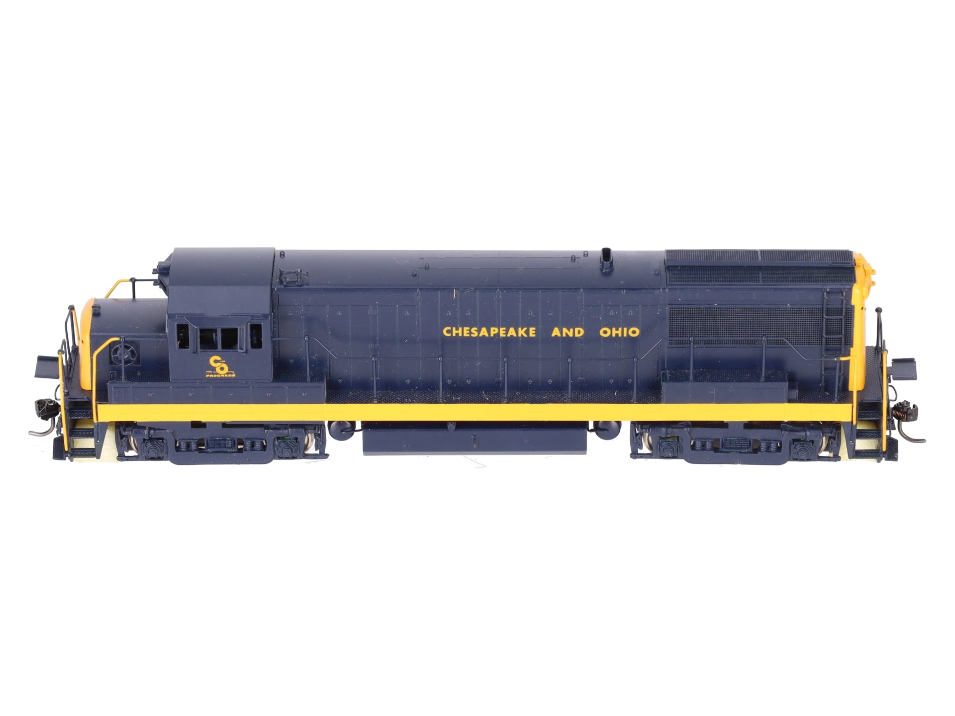 Oriental Limited HO BRASS C&O GE U25B 2500HP Diesel Engine Intermediate -Painted LN/Box