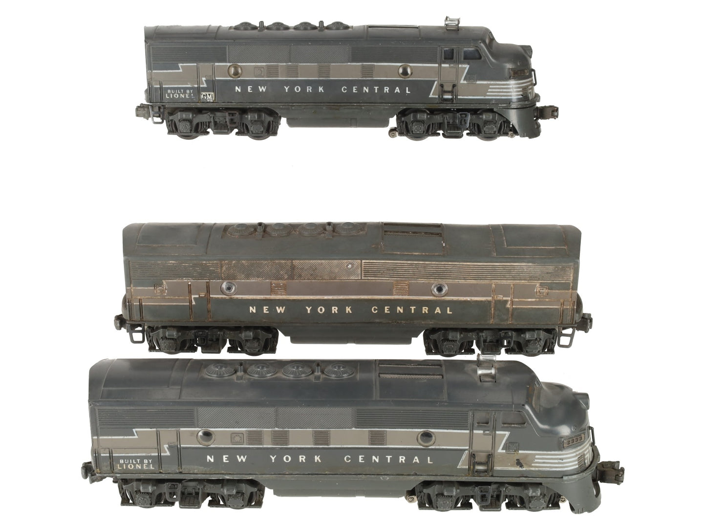 Lionel 2333 Vintage O Gauge New York Central F3 AA Diesel Locomotive Set