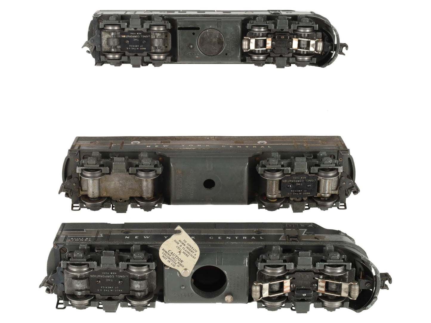 Lionel 2333 Vintage O Gauge New York Central F3 AA Diesel Locomotive Set