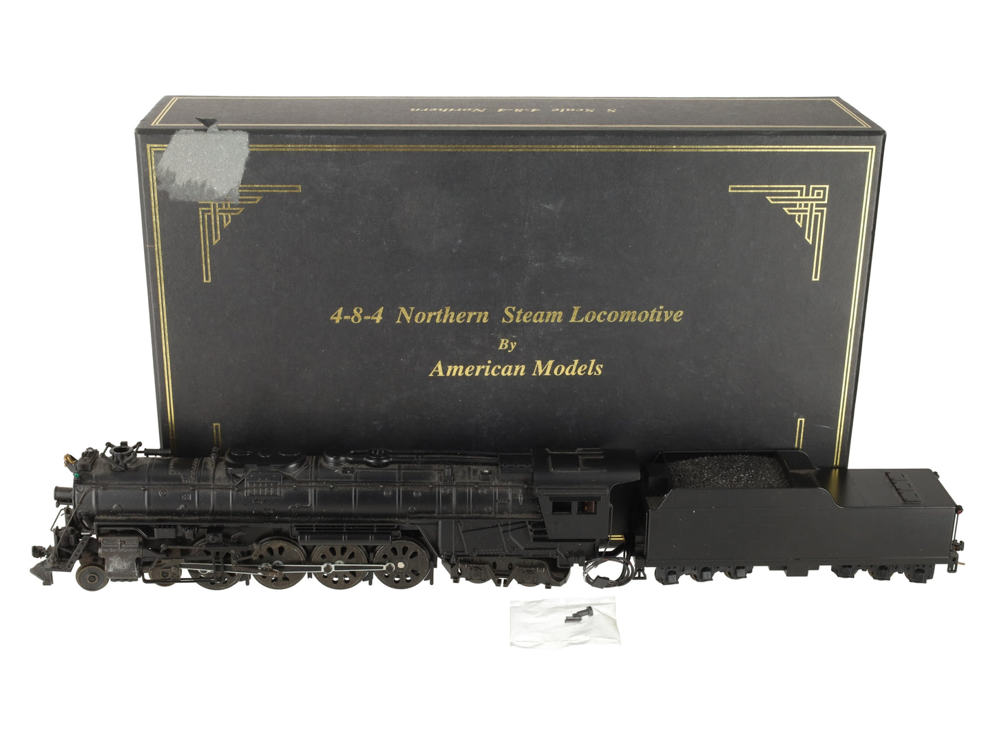 American Models S Scale Santa Fe 4-8-4 Northern Steam Locomotive & Tender EX/Box