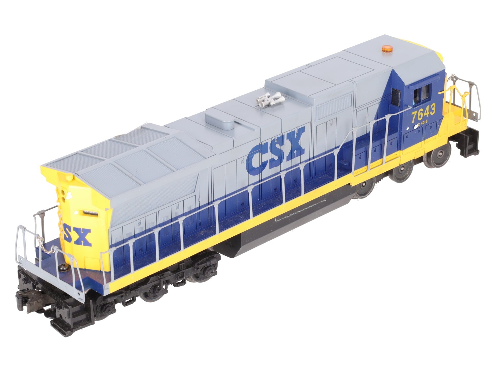 Lionel 6-18215 O Gauge CSX Dash 8 Diesel Engine #7643 EX/Box