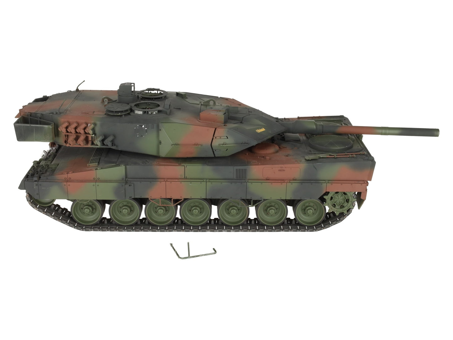 Tamiya 56020 1:16 Leopard 2 A6 Battle Tank Kit VG