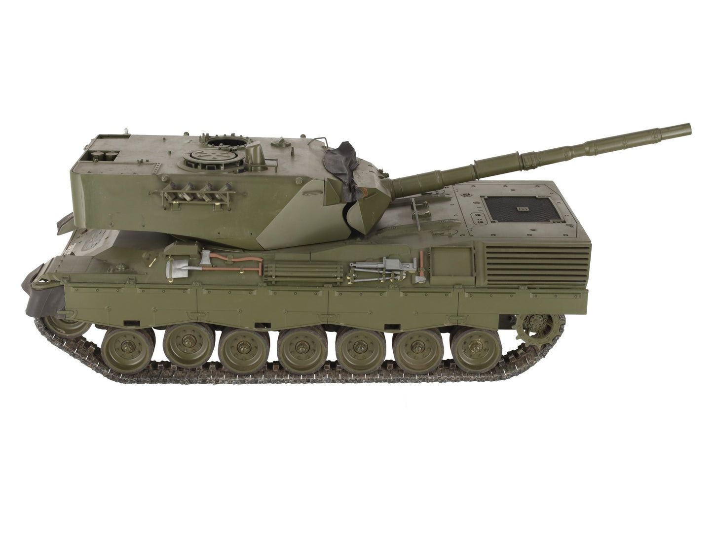 Tamiya 1:16 Scale Leopard 2 A4 Tank VG