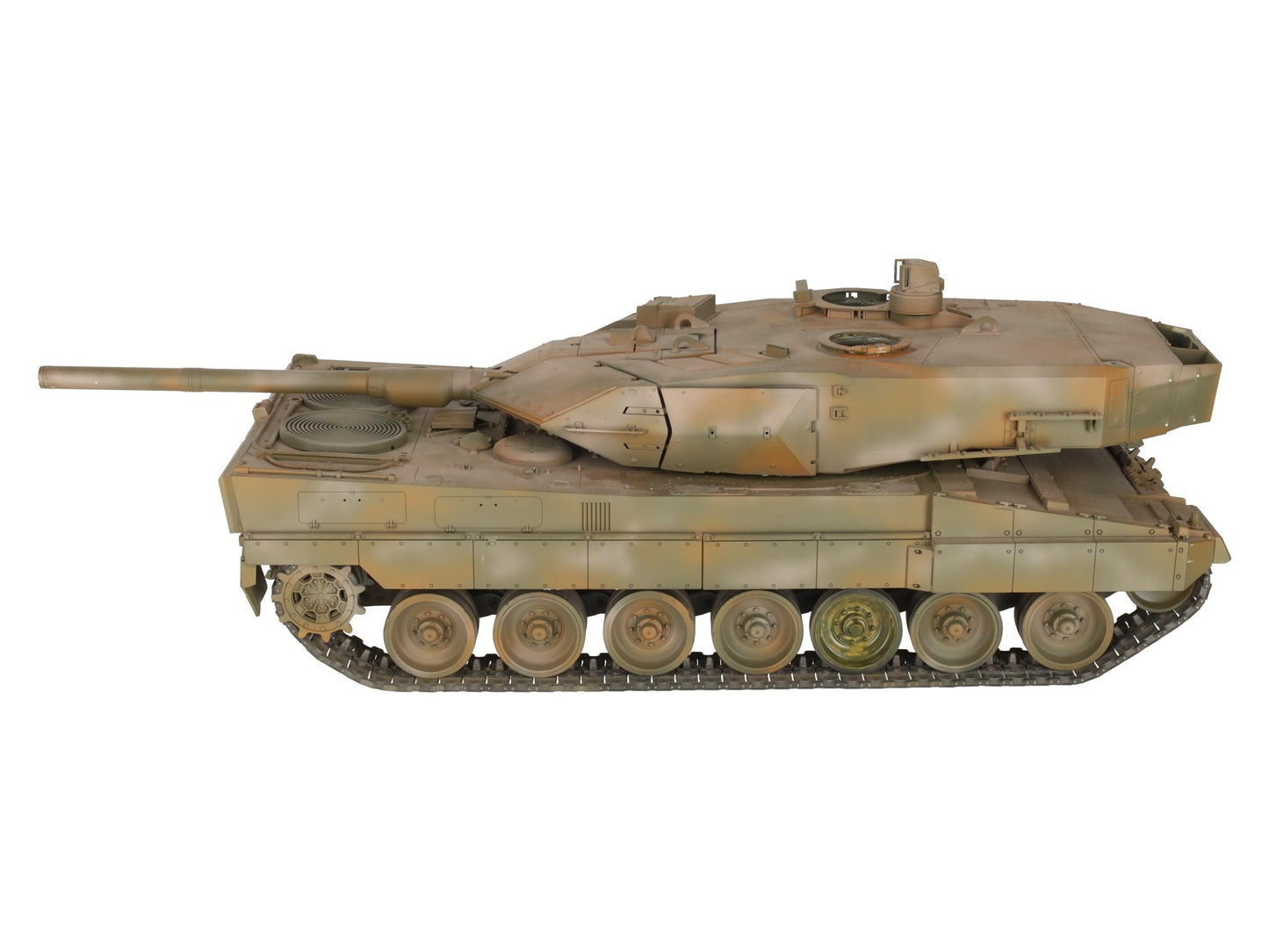 Tamiya 56020 1:16 Leopard 2 A6 Battle Tank Kit VG