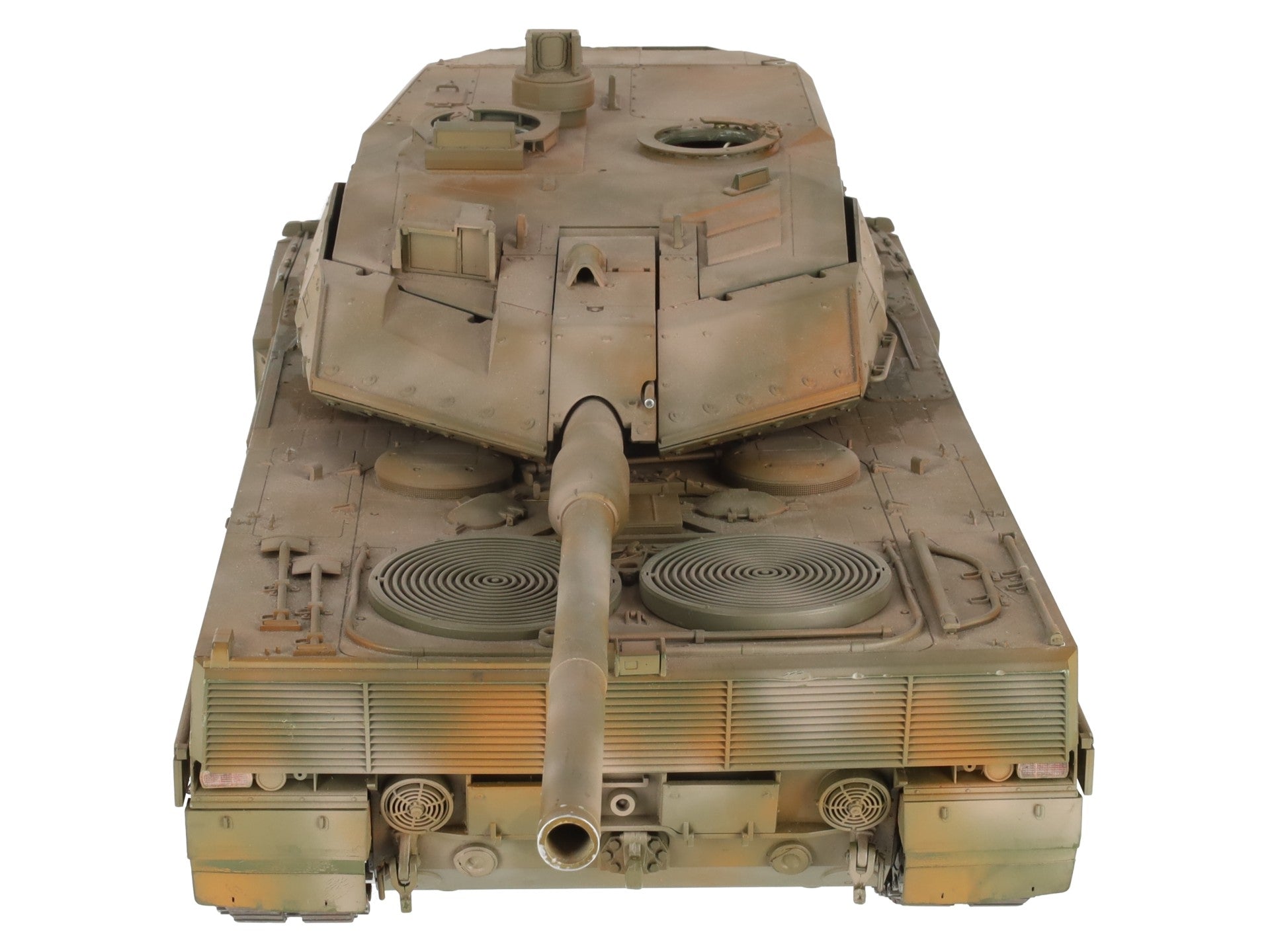 Tamiya 56020 1:16 Leopard 2 A6 Battle Tank Kit VG