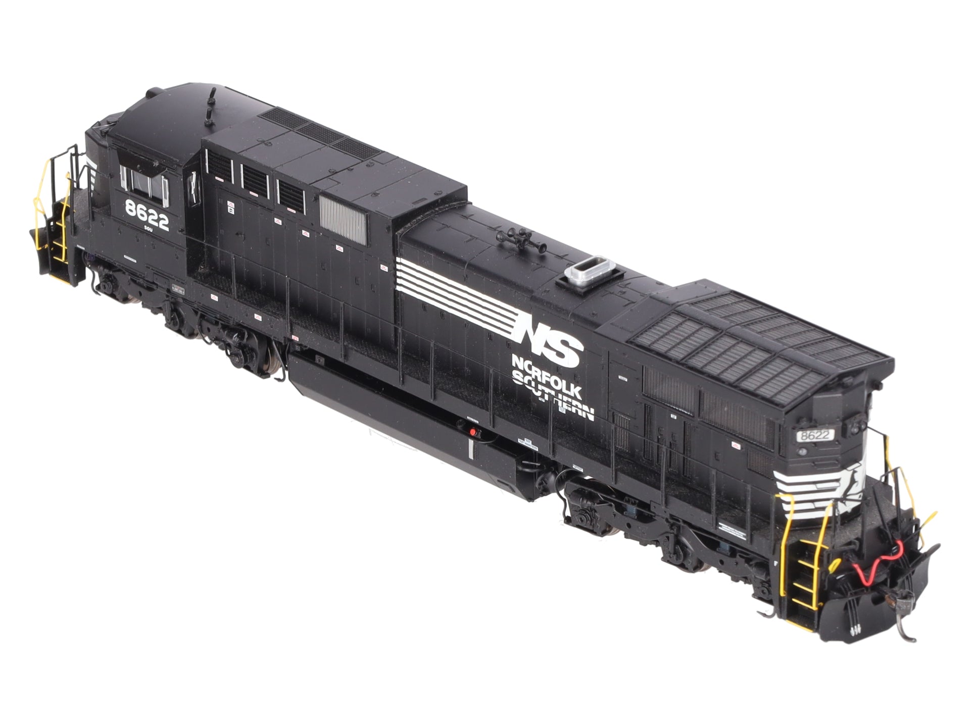 Scale Trains SXT30769 HO Scale Norfolk Southern Diesel Locomotive #8622 w/DCC LN/Box