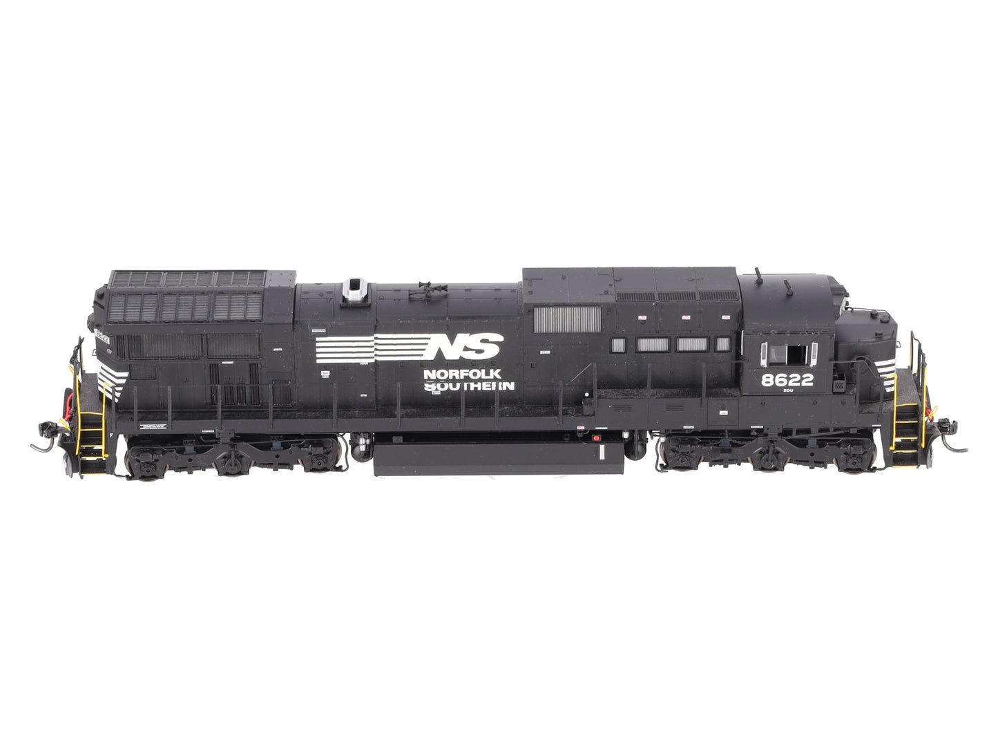 Scale Trains SXT30769 HO Scale Norfolk Southern Diesel Locomotive #8622 w/DCC LN/Box