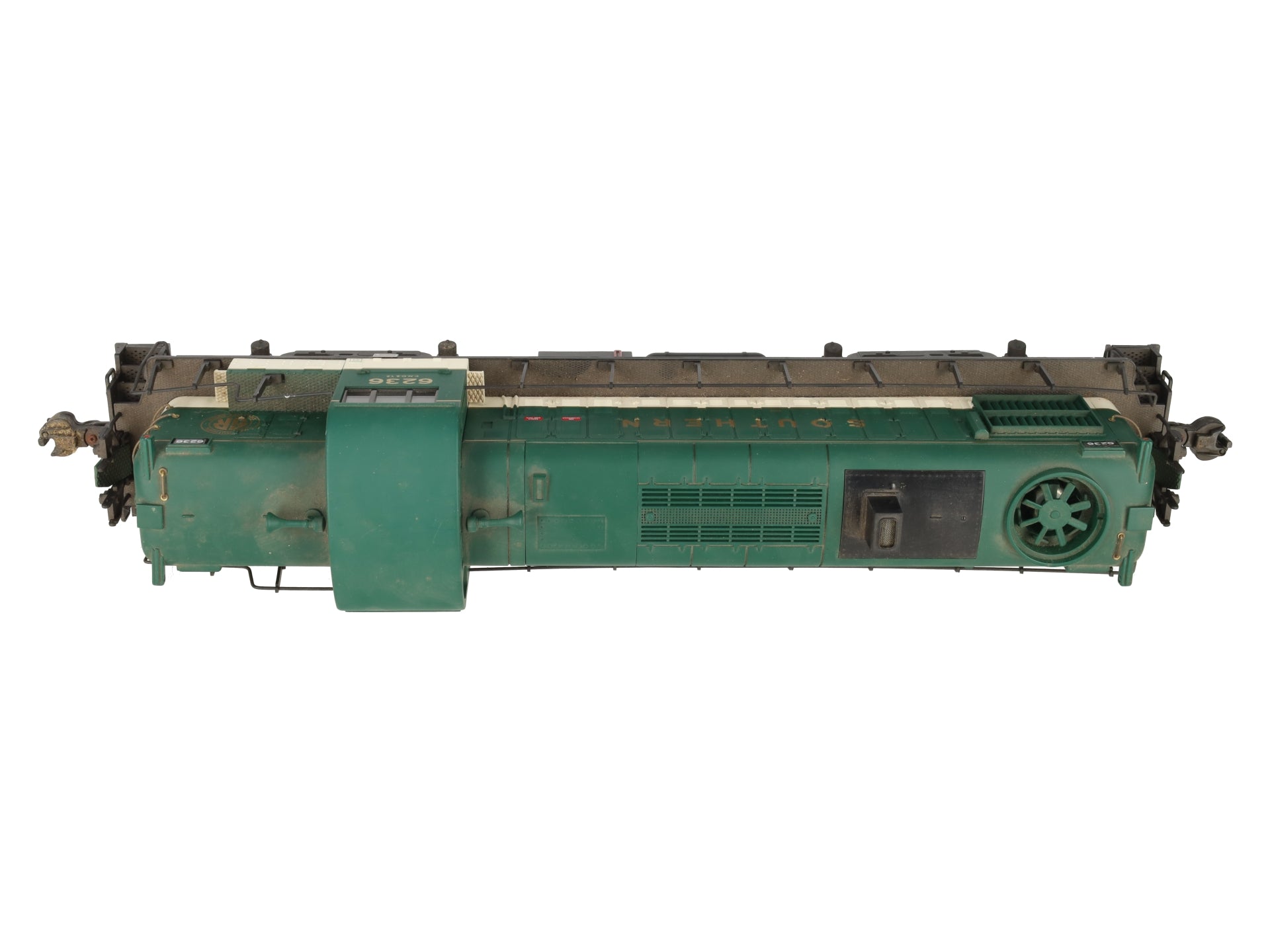 Aristo-Craft 22209 G Scale Southern RS-3 Diesel Locomotive #6236 EX/Box