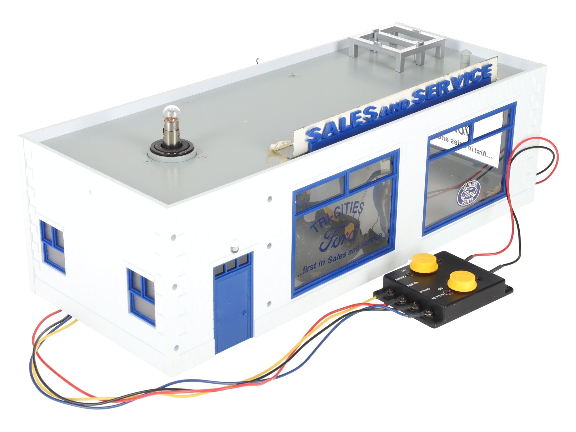 K-Line K-42417 O Built-Up Lighted FORD Auto Showroom VG/Box