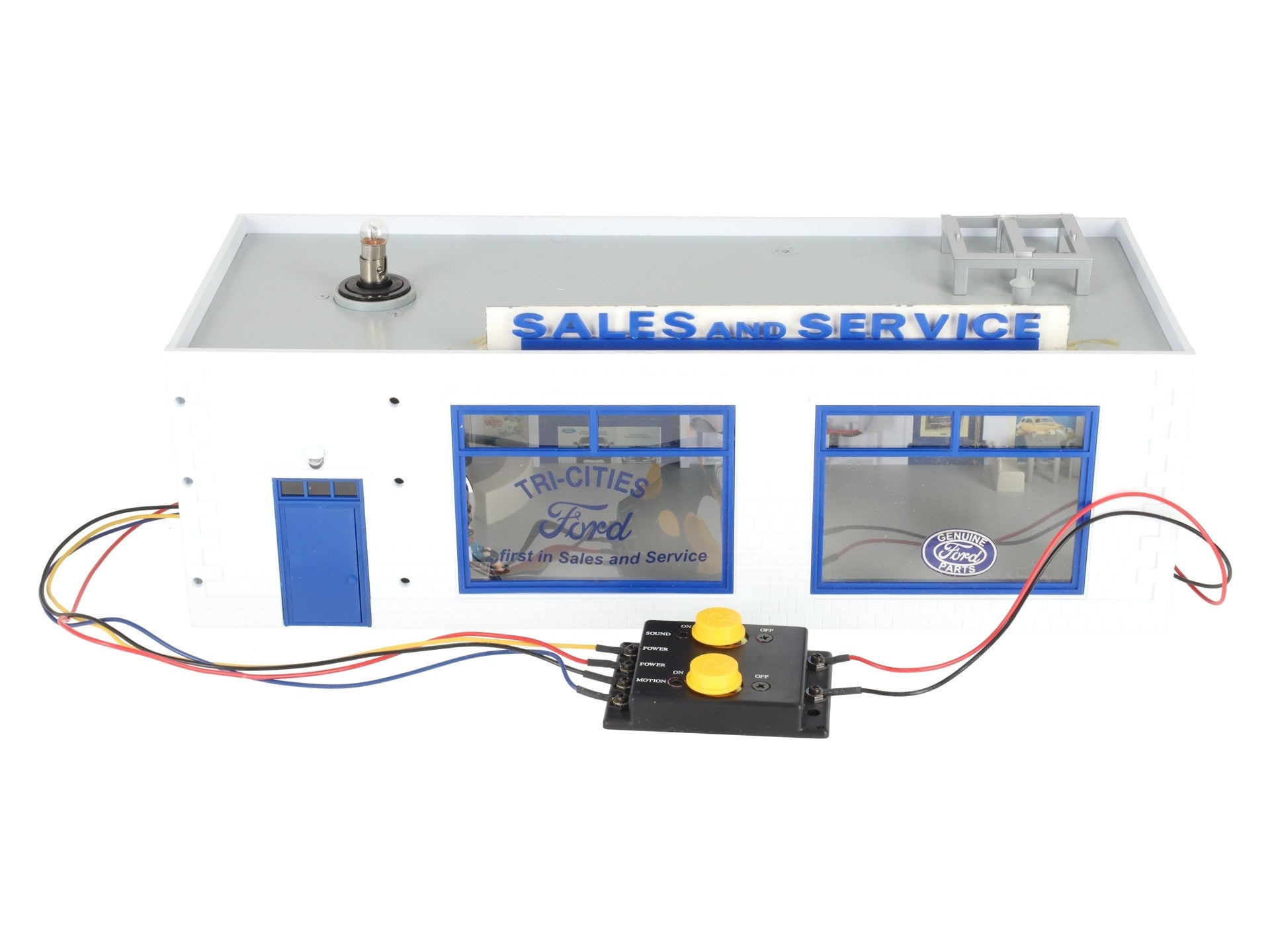 K-Line K-42417 O Built-Up Lighted FORD Auto Showroom VG/Box