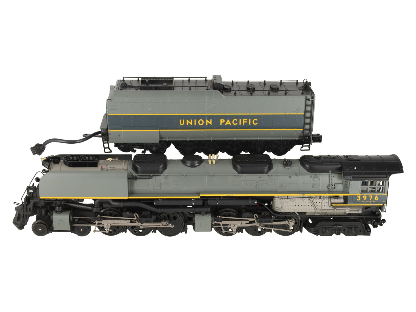 MTH 20-3478-2 O UP/Gray/Silver 4-6-6-4 Steam Locomotive w/PS3 #3976 EX
