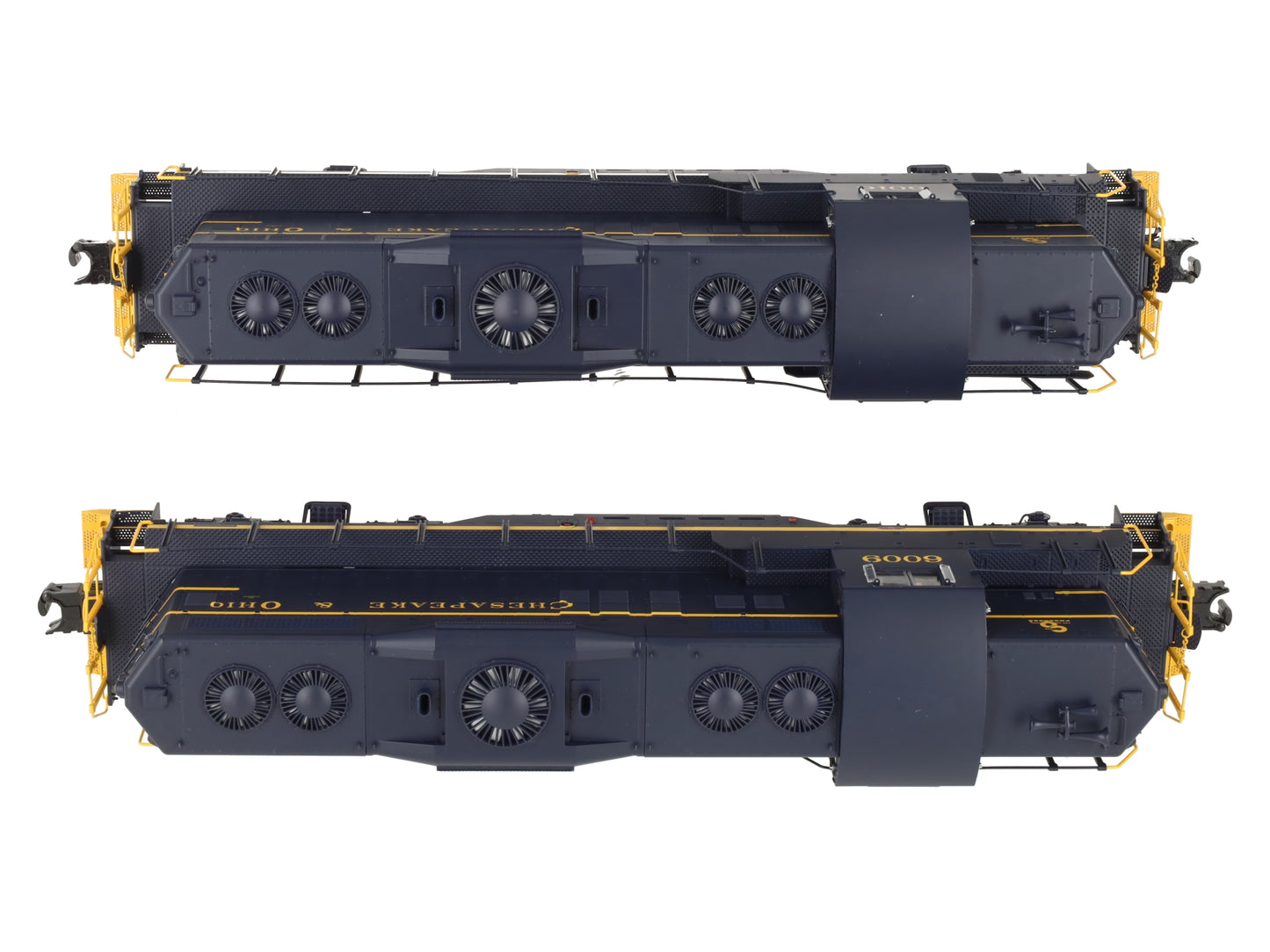 Atlas 1473-2 O Gauge Chesapeake & Ohio GP9 Locomotive Set #6009, #6016 (3-Rail) EX/Box