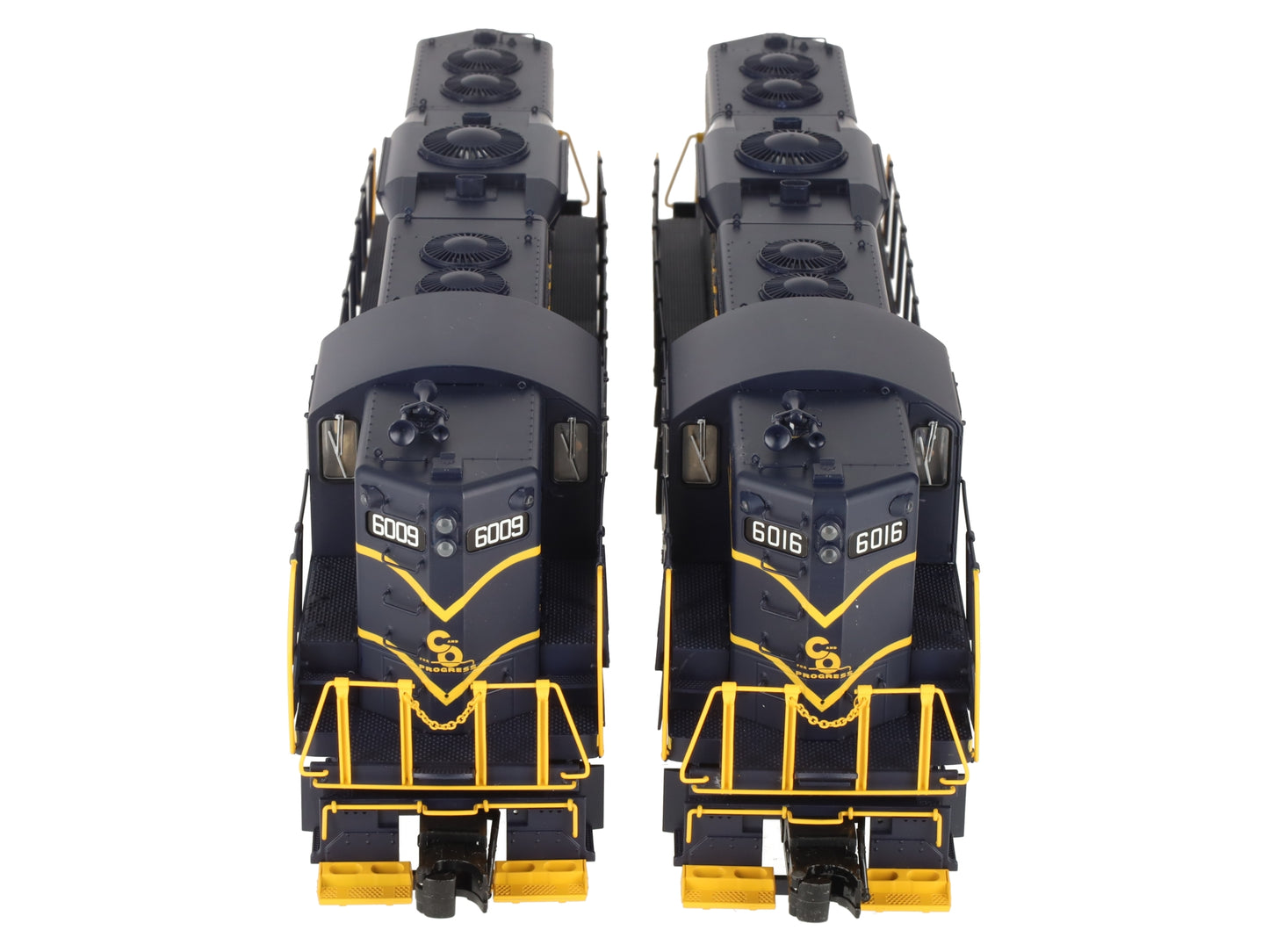 Atlas 1473-2 O Gauge Chesapeake & Ohio GP9 Locomotive Set #6009, #6016 (3-Rail) EX/Box