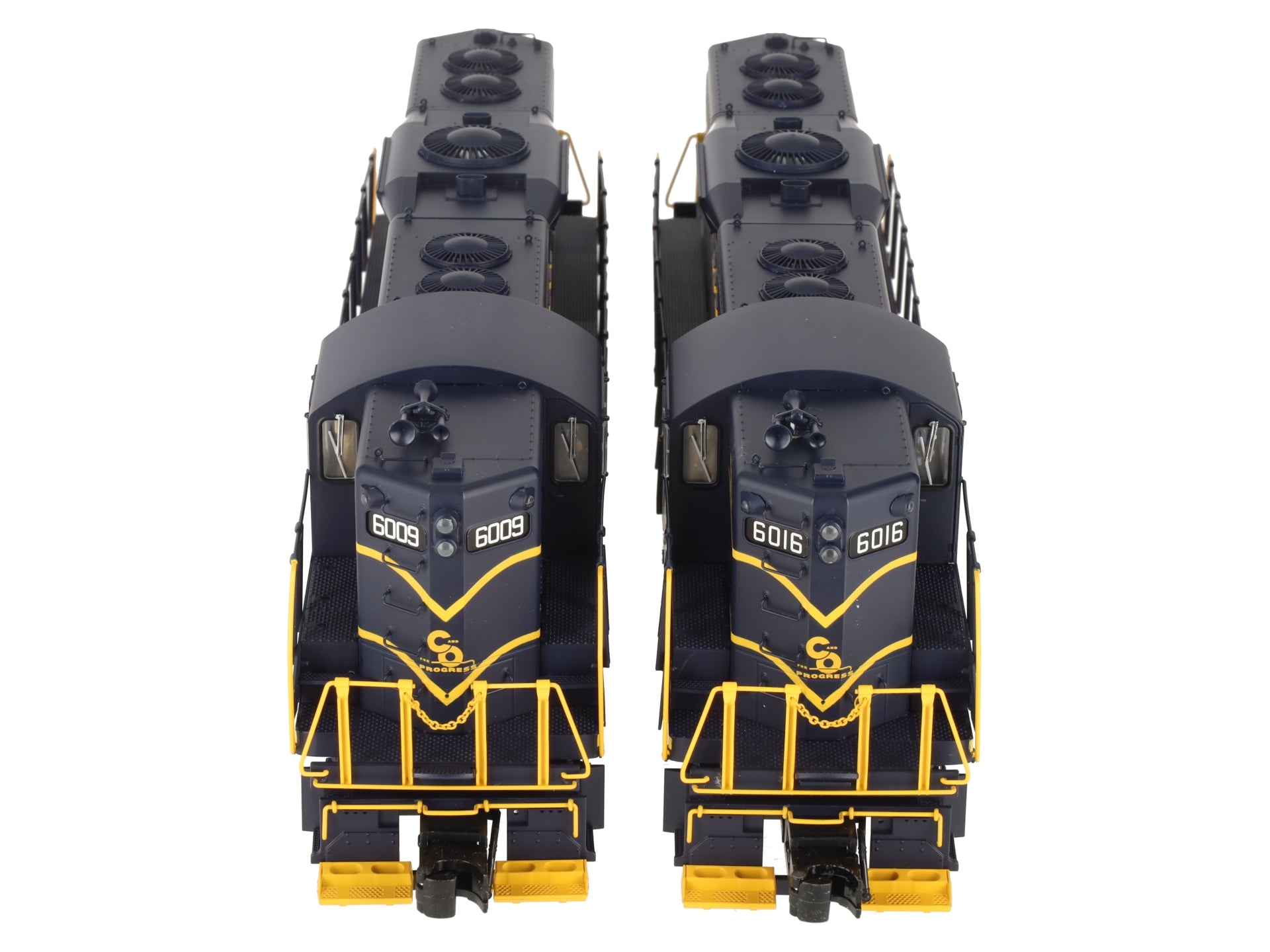 Atlas 1473-2 O Gauge Chesapeake & Ohio GP9 Locomotive Set #6009, #6016 (3-Rail) EX/Box