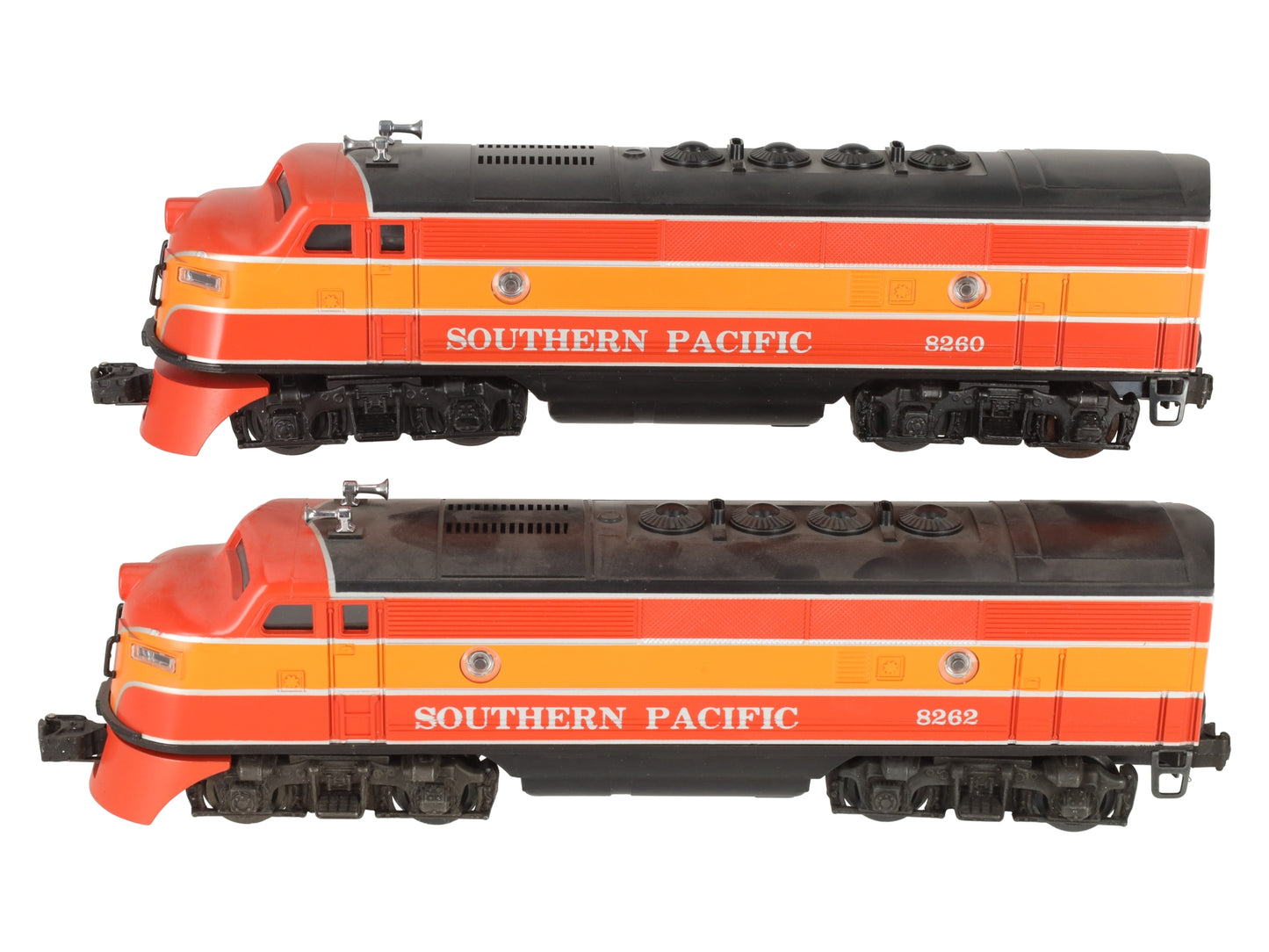 Lionel 6-8260 O Gauge Southern Pacific F3 AA Diesel Locomotive Set #8260/8262 EX/Box