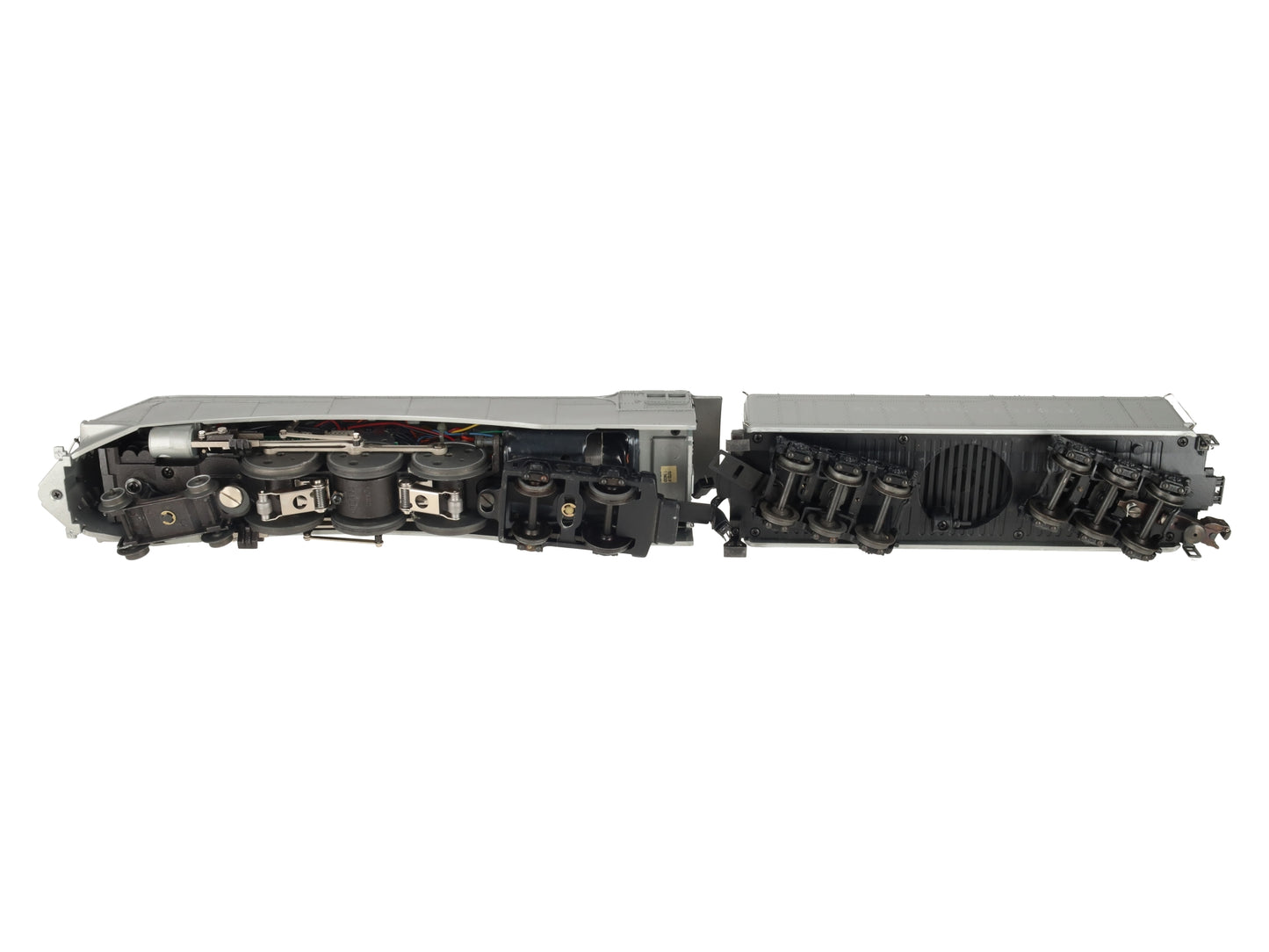 Lionel 6-18045 O Gauge NYC Commodore Vanderbilt 4-6-4 Steam Locomotive & Tender EX/Box