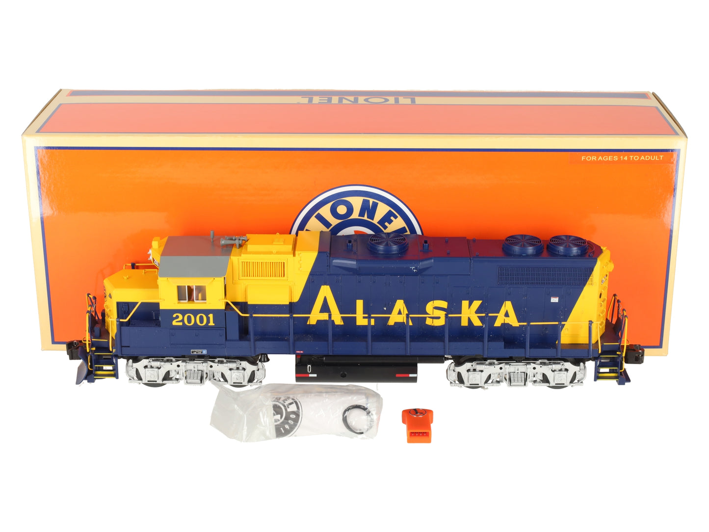 Lionel 6-28555 O Alaska GP38-2 Powered Diesel Locomotive w/RailSounds #2001 EX/Box