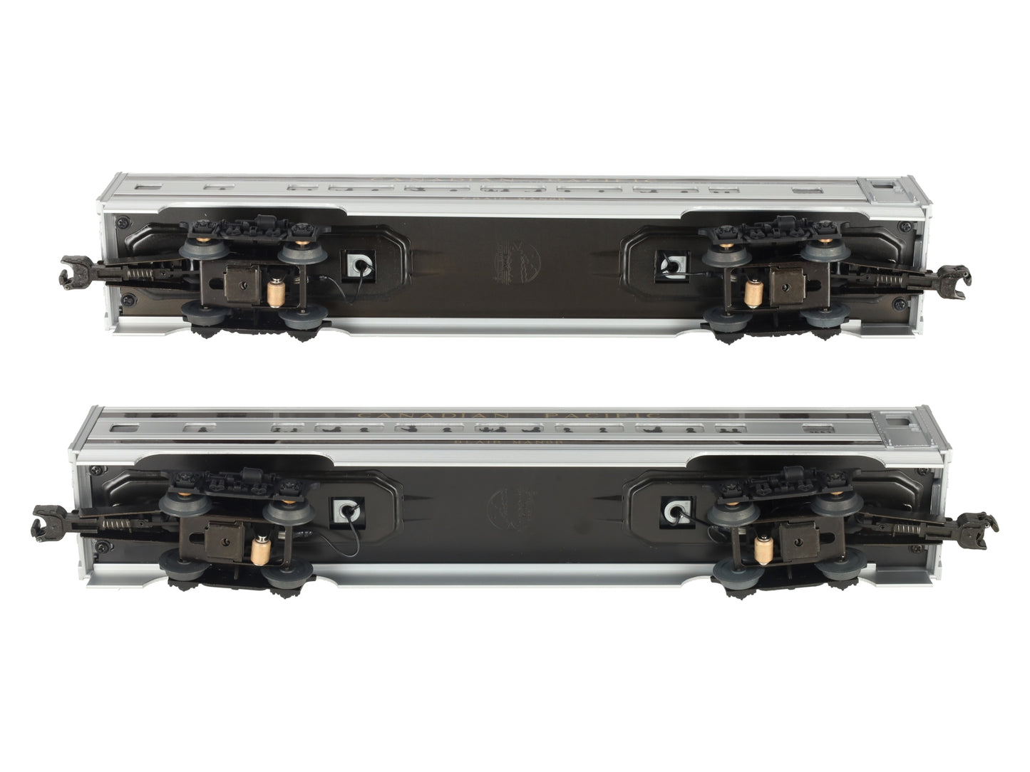 MTH 20-80002G O CP 2000 DAP 60' Aluminum Passenger Coach Set (Set of 2) LN/Box