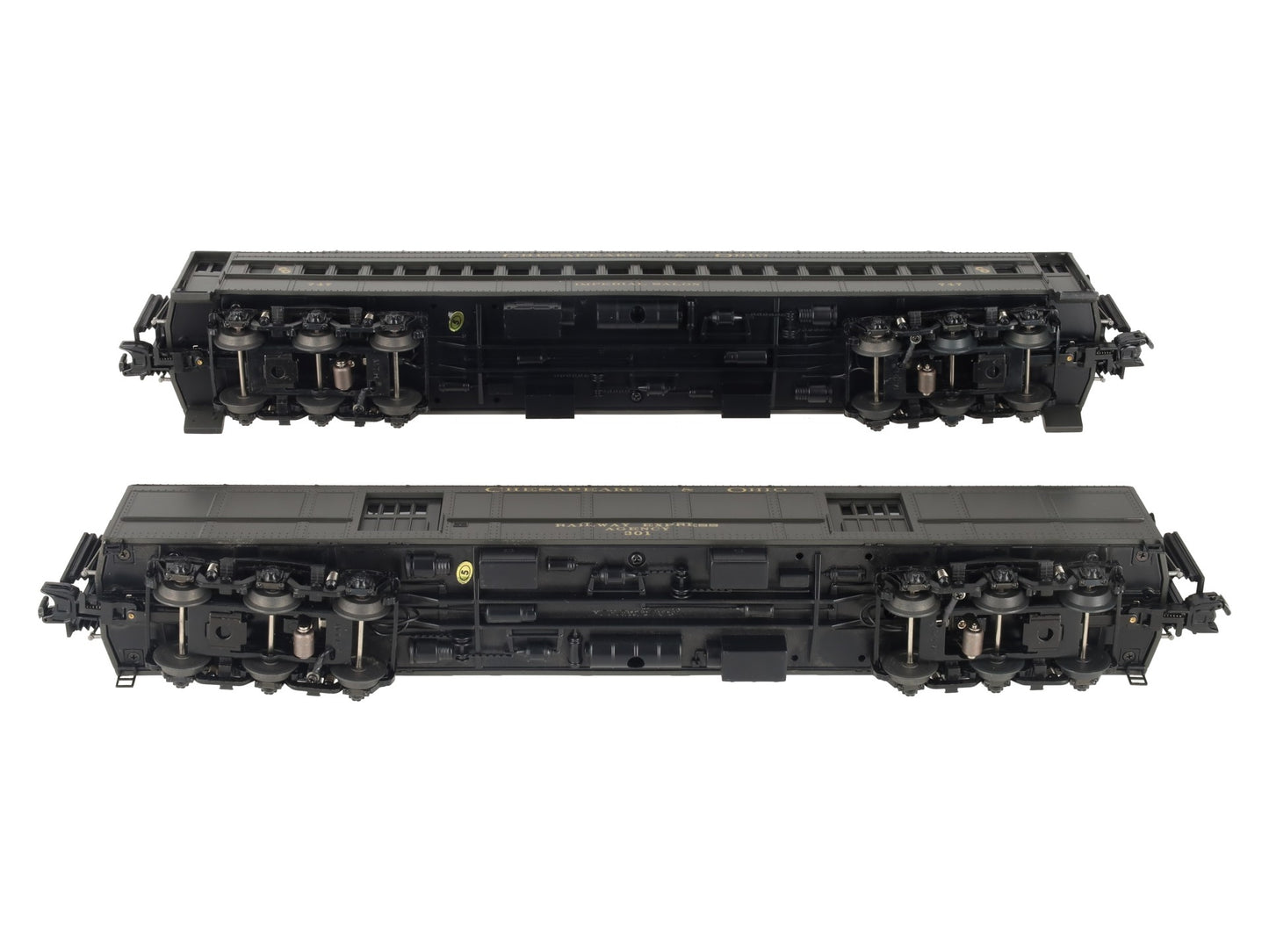 MTH 20-4484 O Gauge C&O 70' Madison Baggage/Coach Passenger Car Set (Set of 2) LN/Box