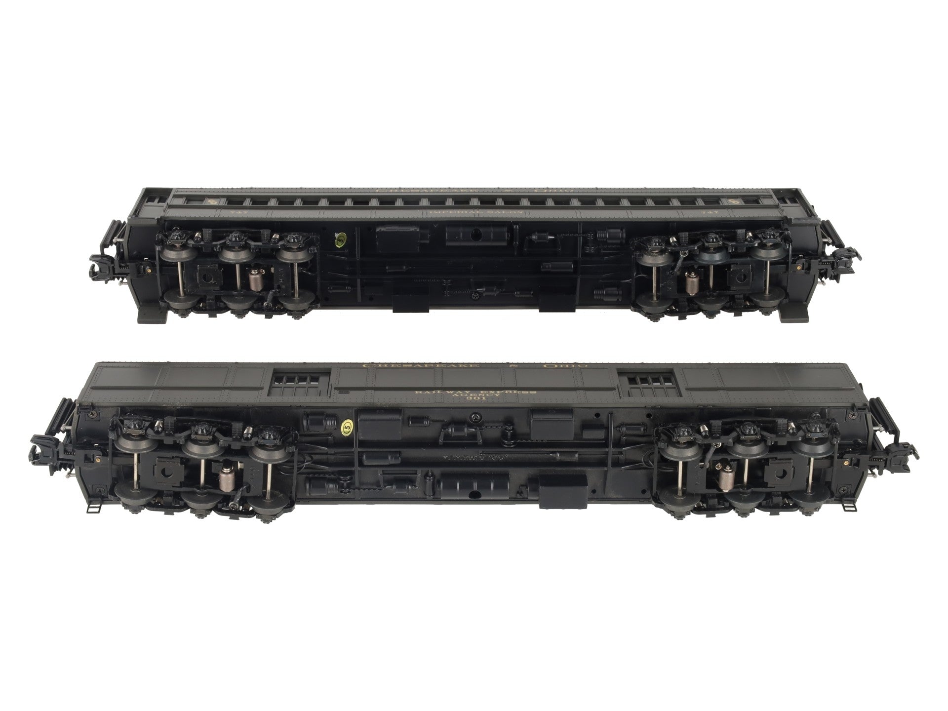 MTH 20-4484 O Gauge C&O 70' Madison Baggage/Coach Passenger Car Set (Set of 2) LN/Box