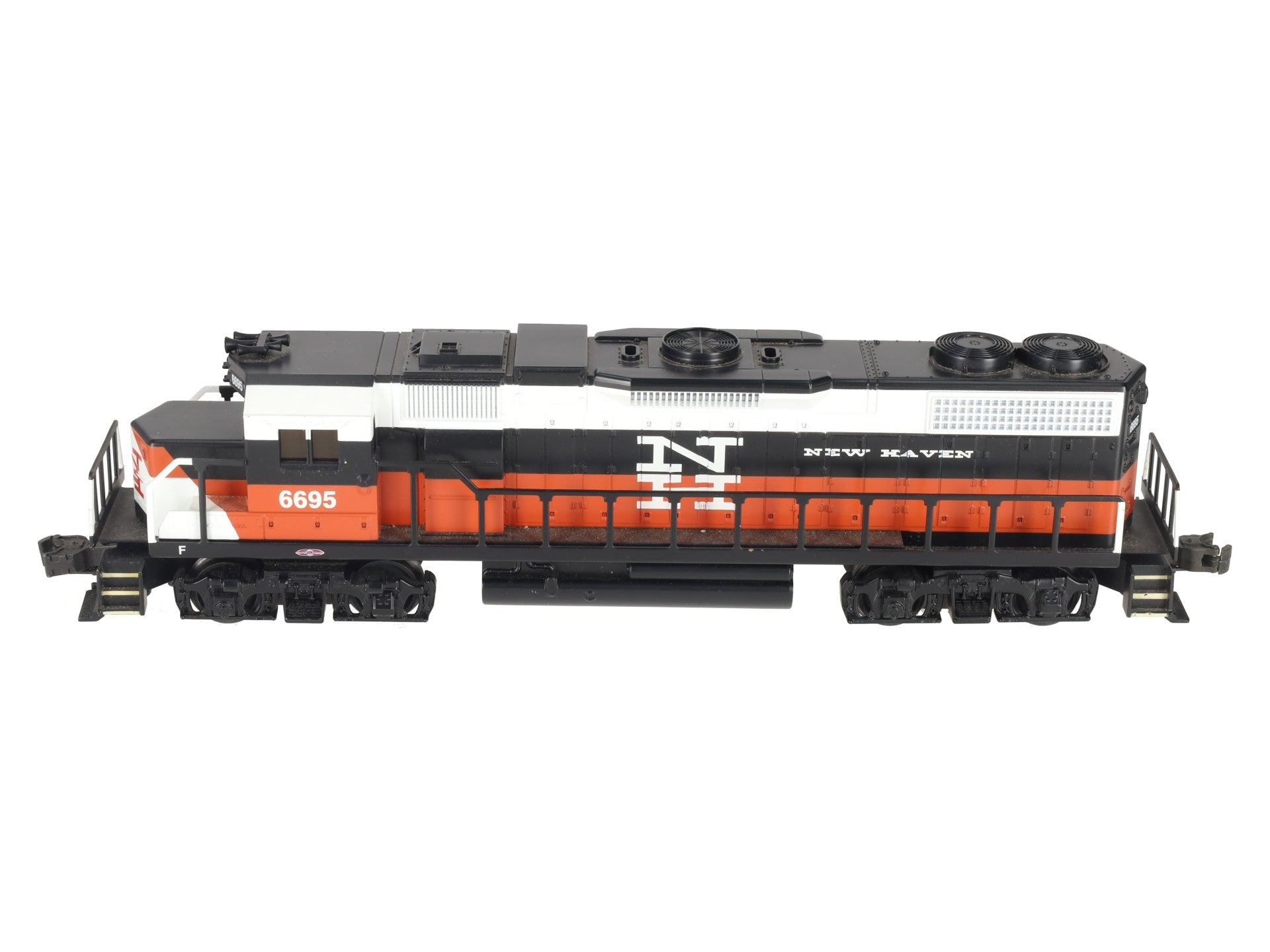 Williams GP38-208 O Gauge New Haven GP38 Diesel Locomotive #6695 EX/Box
