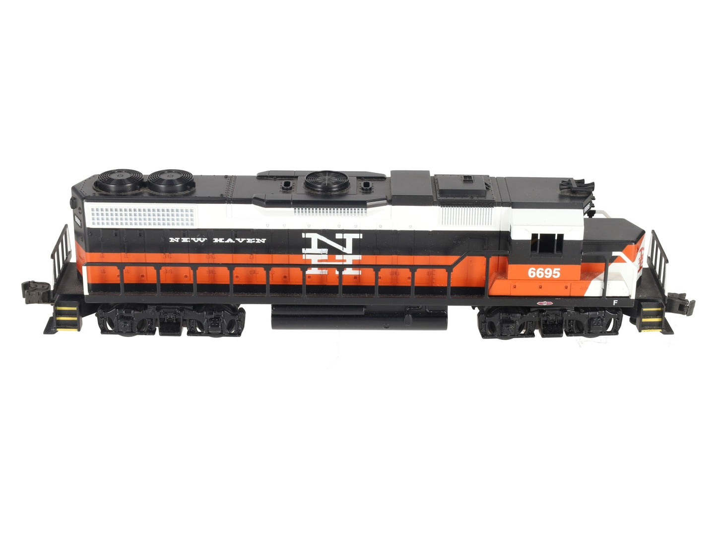 Williams GP38-208 O Gauge New Haven GP38 Diesel Locomotive #6695 EX/Box