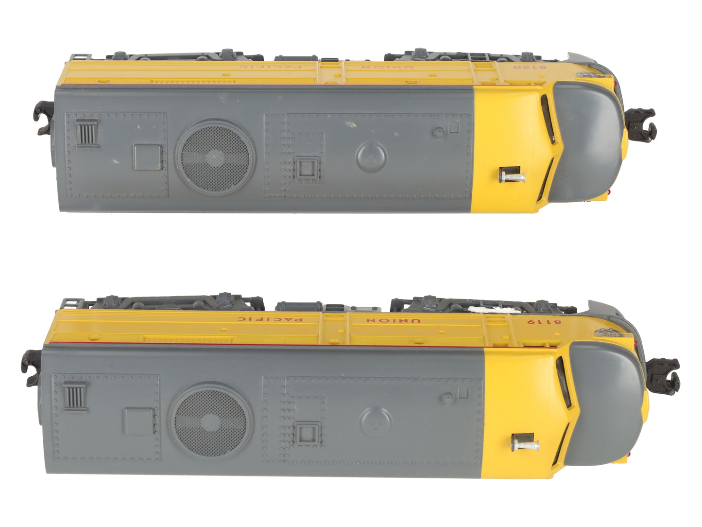 Lionel 1-18119 O Union Pacific FA-2 Alco AA Diesel Engine Set #8119/8120 EX