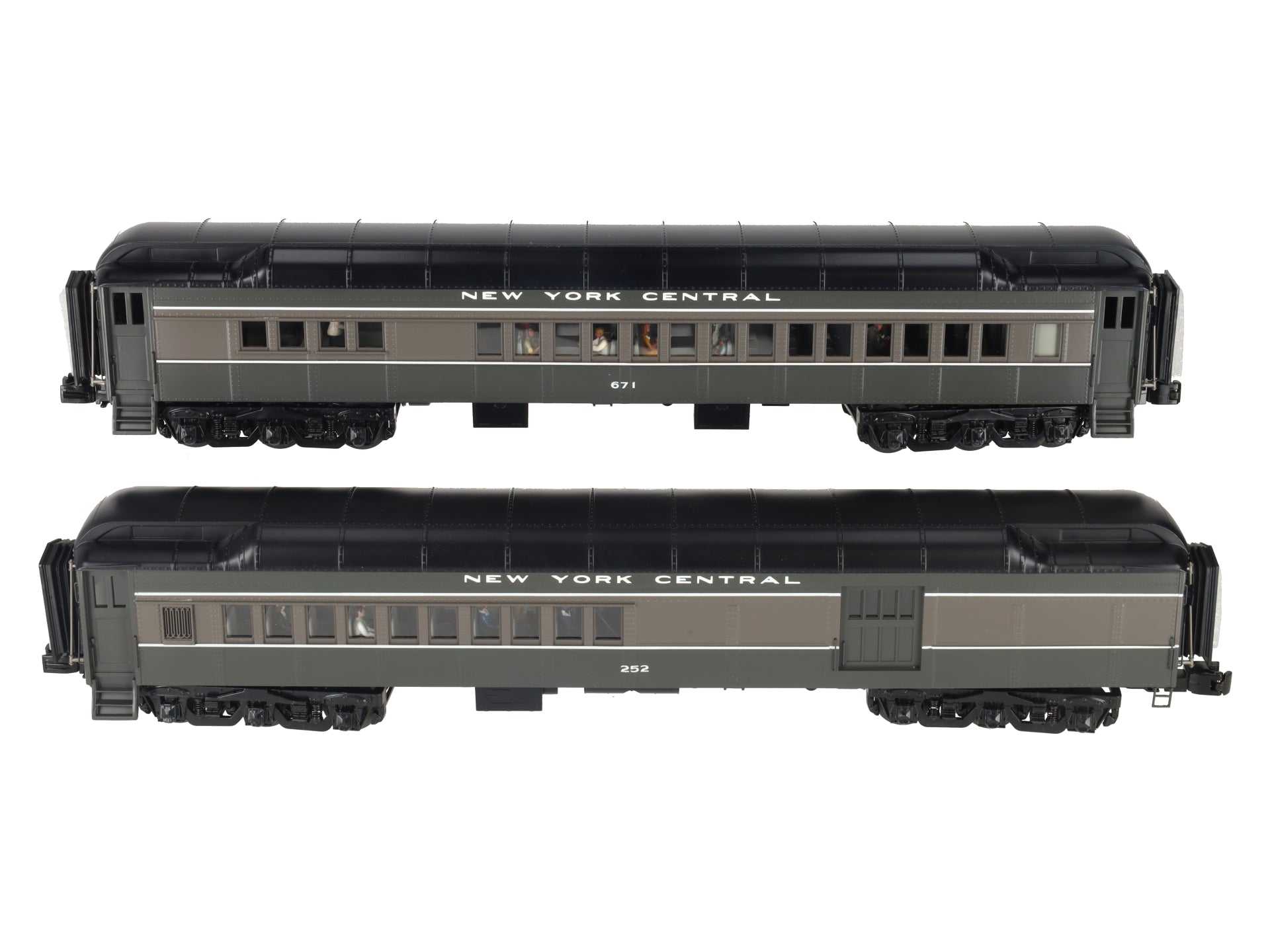 MTH 20-4195 O New York Central 70’ Madison Comb/Din Passenger Car Set (Set of 2) LN/Box