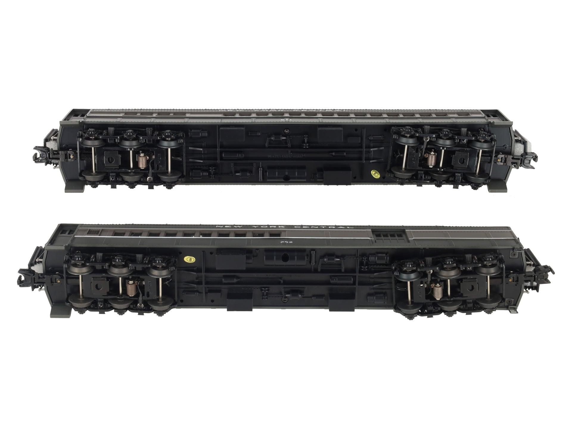 MTH 20-4195 O New York Central 70’ Madison Comb/Din Passenger Car Set (Set of 2) LN/Box