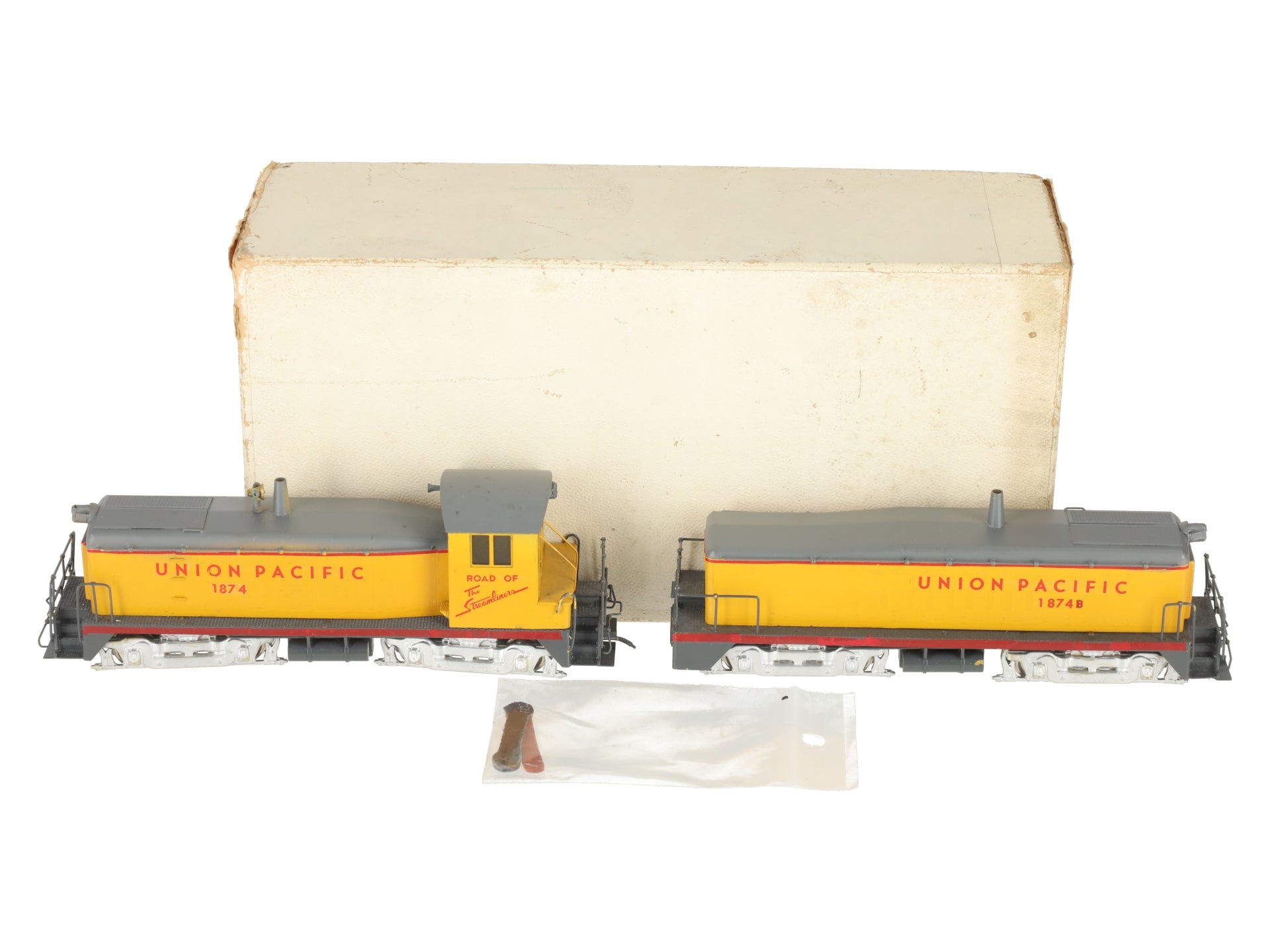 Trains Inc. HO Brass Union Pacific EMD TR-6 1600HP Cow & Calf A-B Set - Custom