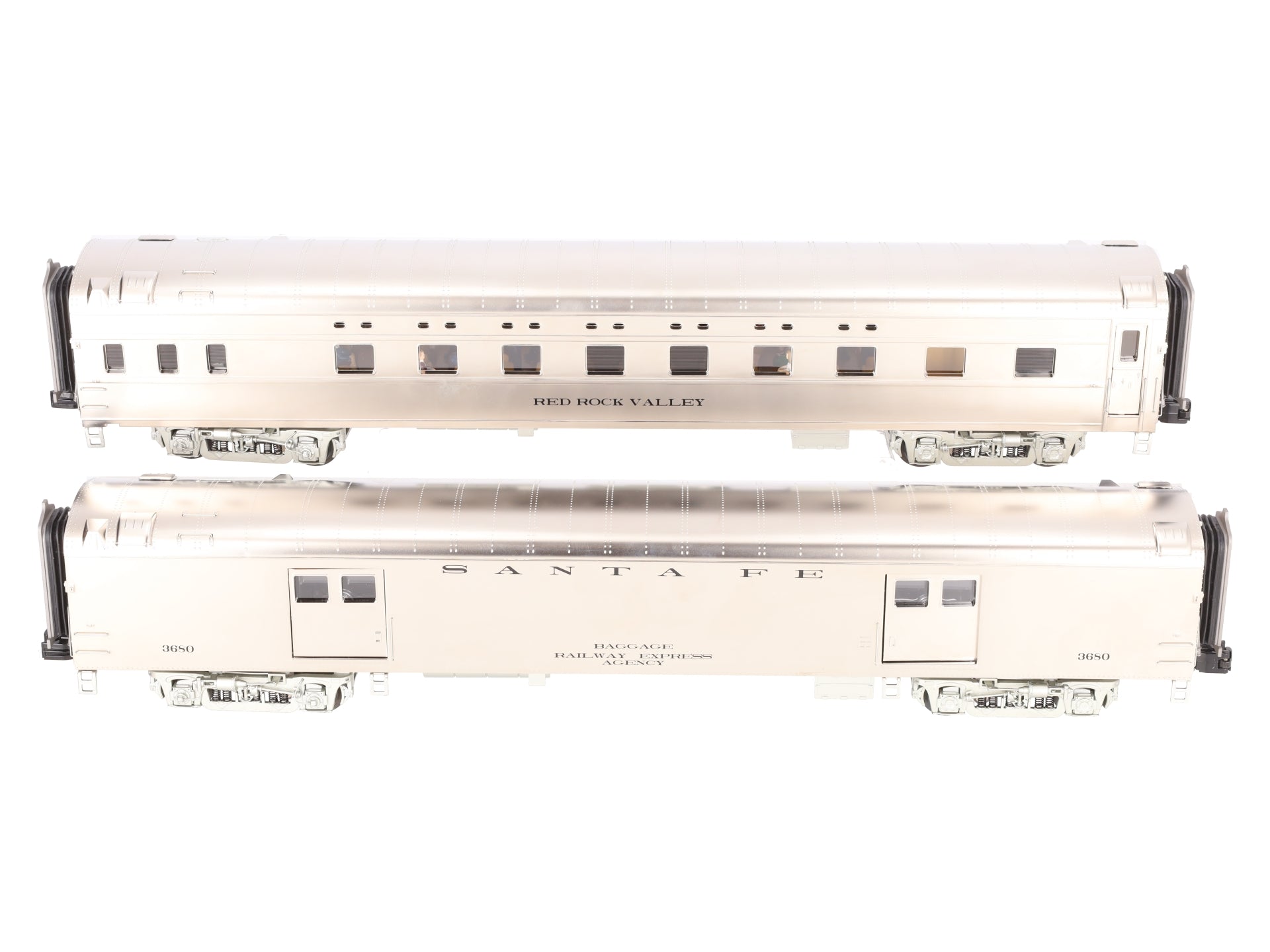 MTH 20-69152 O Santa Fe 70' Streamlined Baggage/Sleeper Passenger Set (Set of 2)