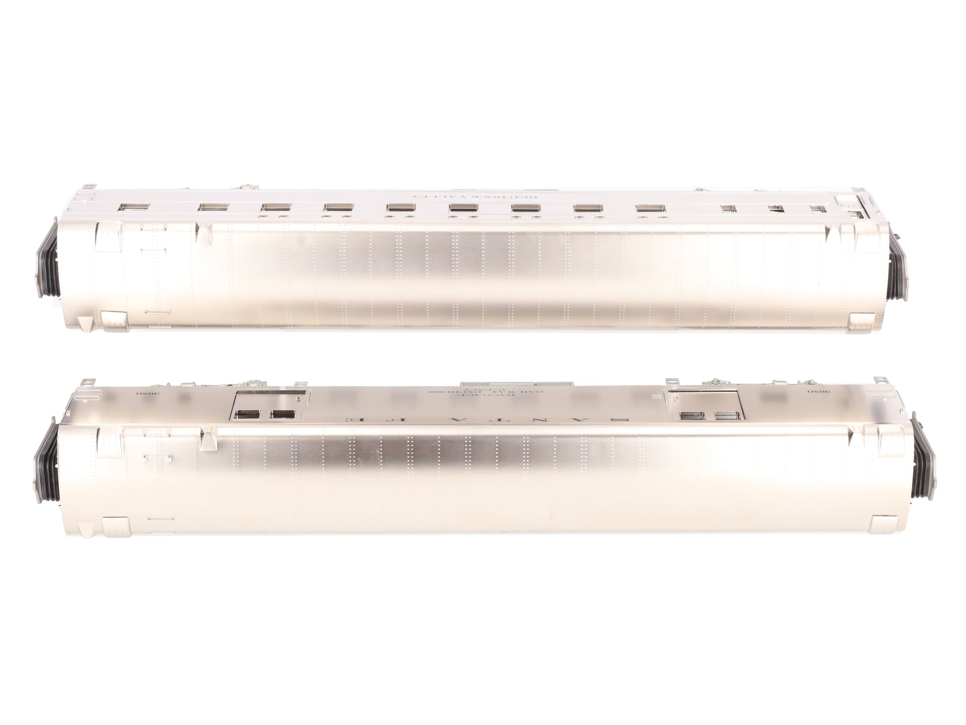 MTH 20-69152 O Santa Fe 70' Streamlined Baggage/Sleeper Passenger Set (Set of 2)