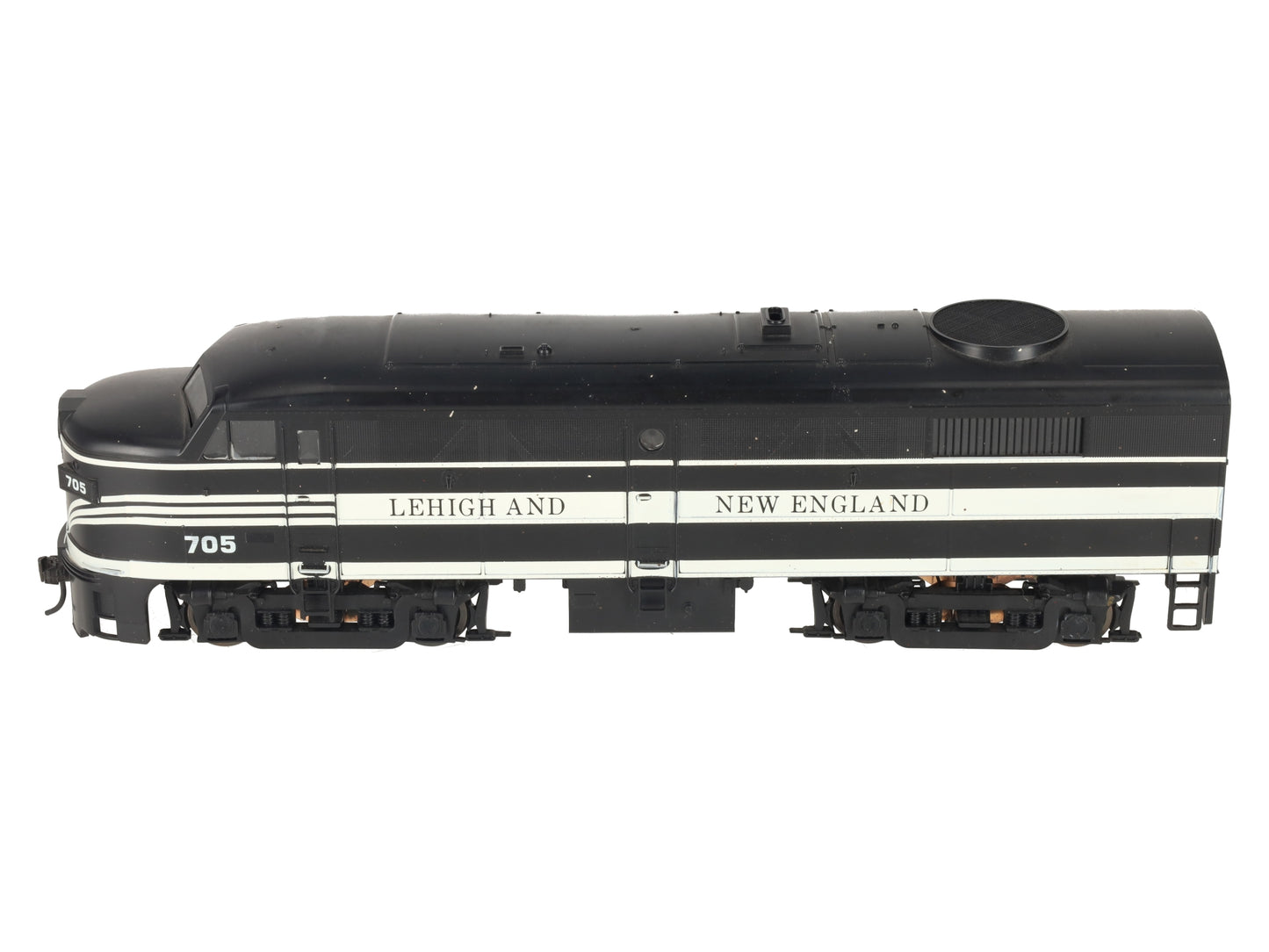 Weaver 6050 O Scale Lehigh & New England FA-2 Diesel Locomotive #705 - 2 Rail VG/Box