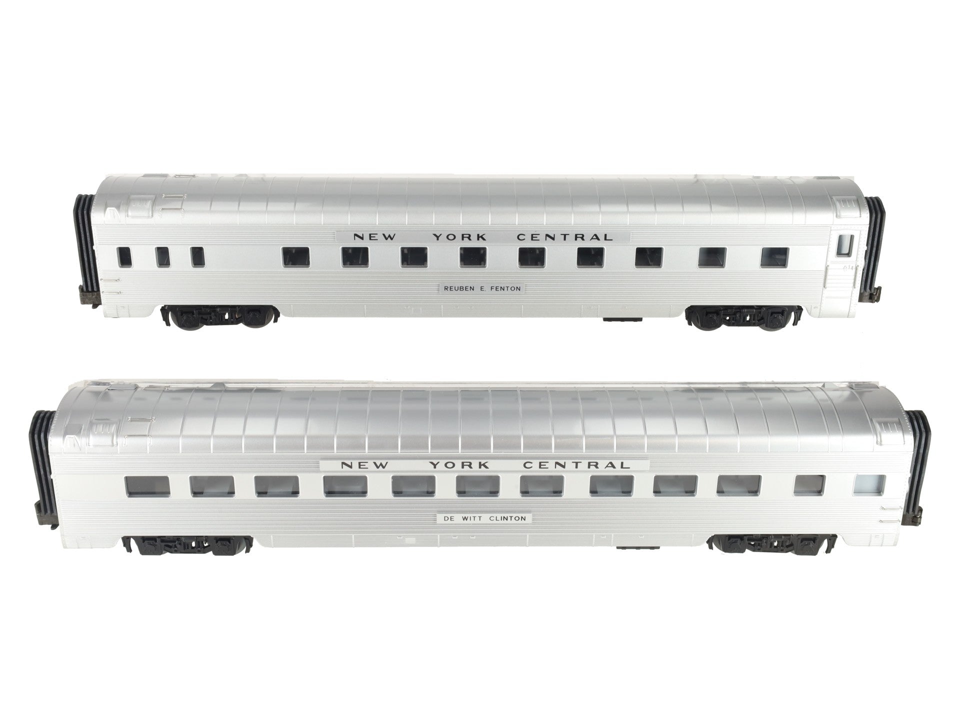 MTH 20-6668 O NYC 70' Streamlined Sleeper/Diner Passenger Car Set (Set of 2) LN/Box