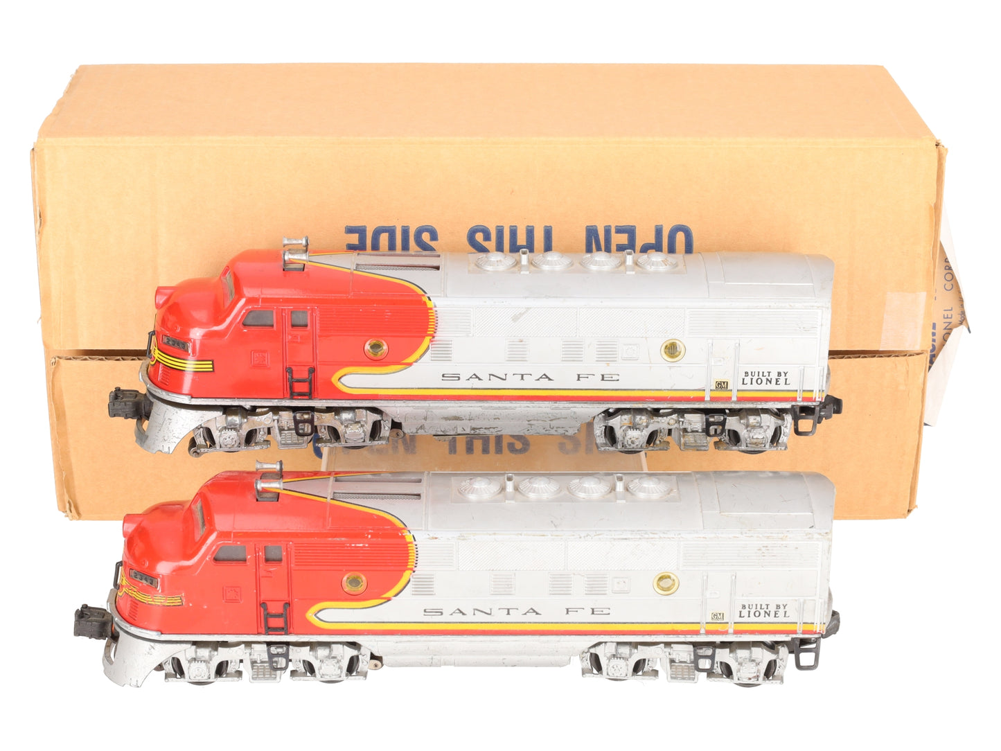 Lionel 2343 Vintage O Gauge Santa Fe F3 AA Diesel Locomotive Set VG