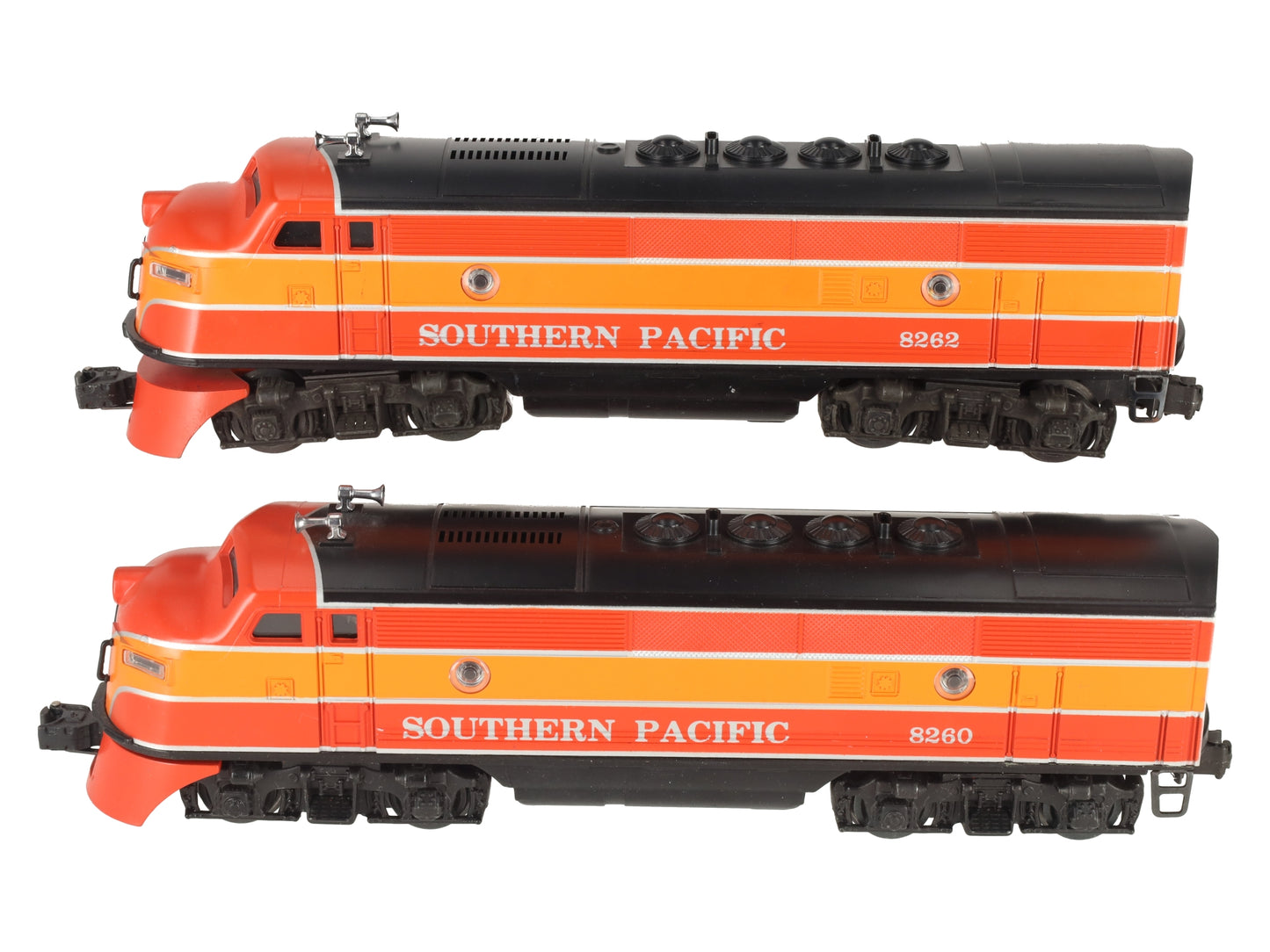 Lionel 6-8260 O Gauge Southern Pacific F3 AA Diesel Locomotive Set #8260/8262 EX/Box