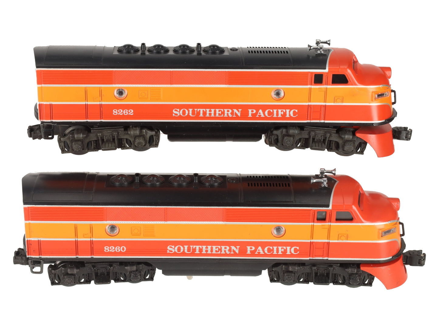 Lionel 6-8260 O Gauge Southern Pacific F3 AA Diesel Locomotive Set #8260/8262 EX/Box