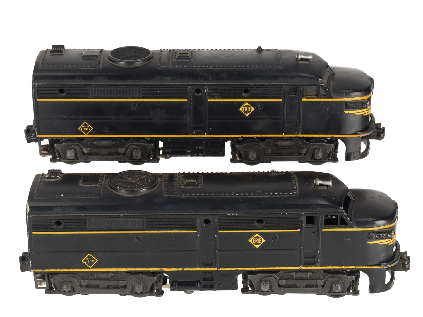 Lionel 2032 Vintage O Erie Alco AA Diesel Locomotive Set VG/Box
