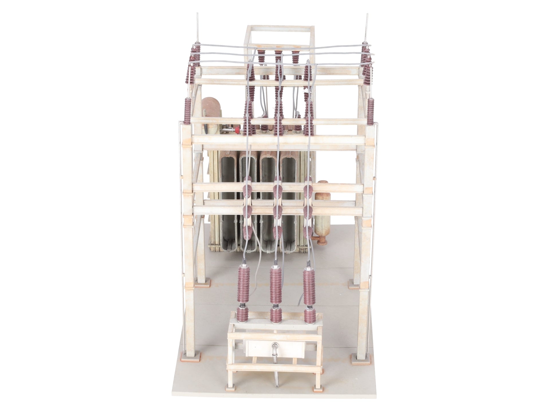 Woodland Scenics US2283 O Gauge Assembled Substation Building